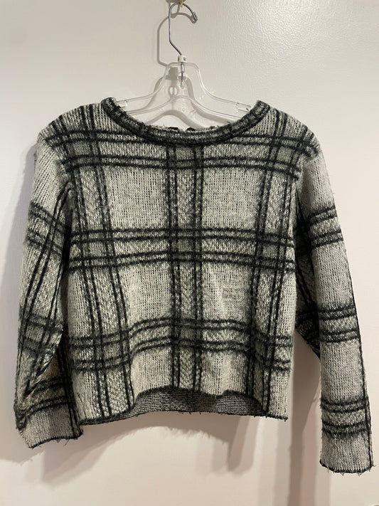 Plaid Grey & Black Acrylic Textured Knit Sweater with Back Zipper – Medium