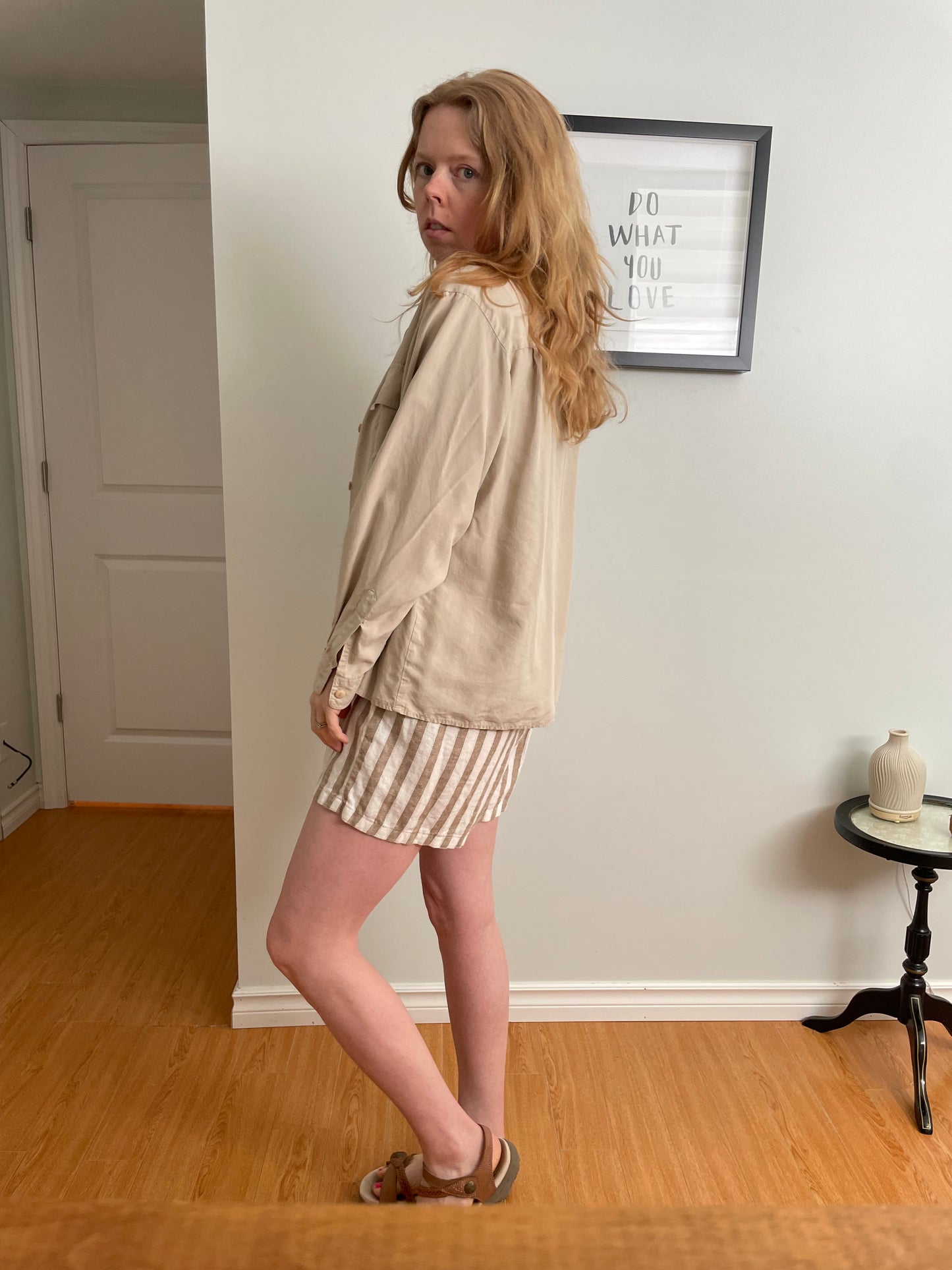 Vintage Cleo Beige 100% Silk Button-Up Shirt – Medium