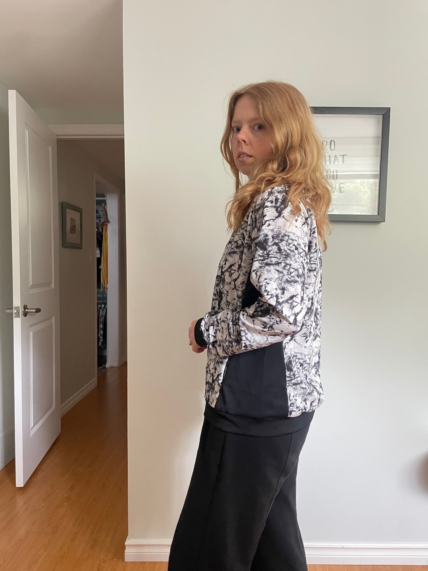 Zakti Black & White Marble Print Bomber Jacket - US 8 / Medium