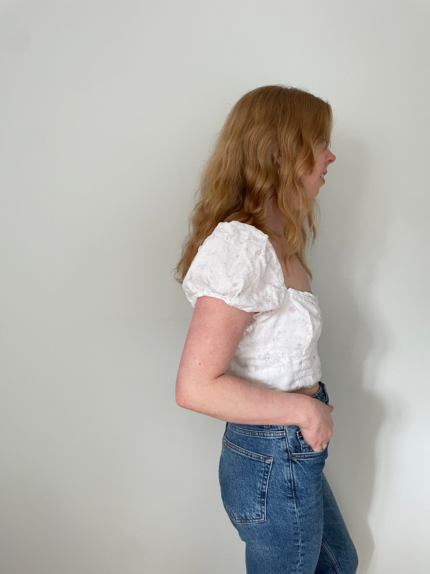 Wilfred White Floral Organic Linen Puff Sleeve Crop Top - Size Large