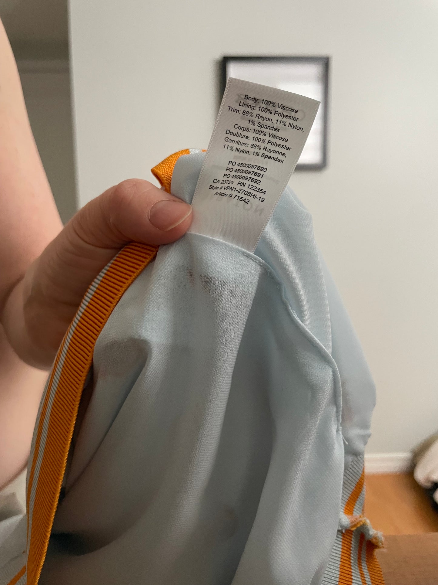 BABATON Aritzia Light Blue Floral Sleeveless Blouse – Size Large