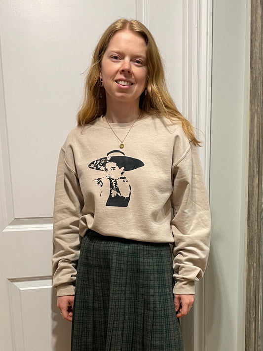 Upcycled Beige Graphic Audrey Hepburn Fleece Lined Crew Neck Sweater - S/M