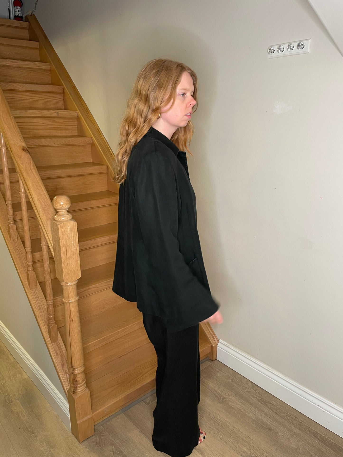 David Findlay 100% Linen Black Wide-Leg Pant Suit – Made in Canada – Size 12