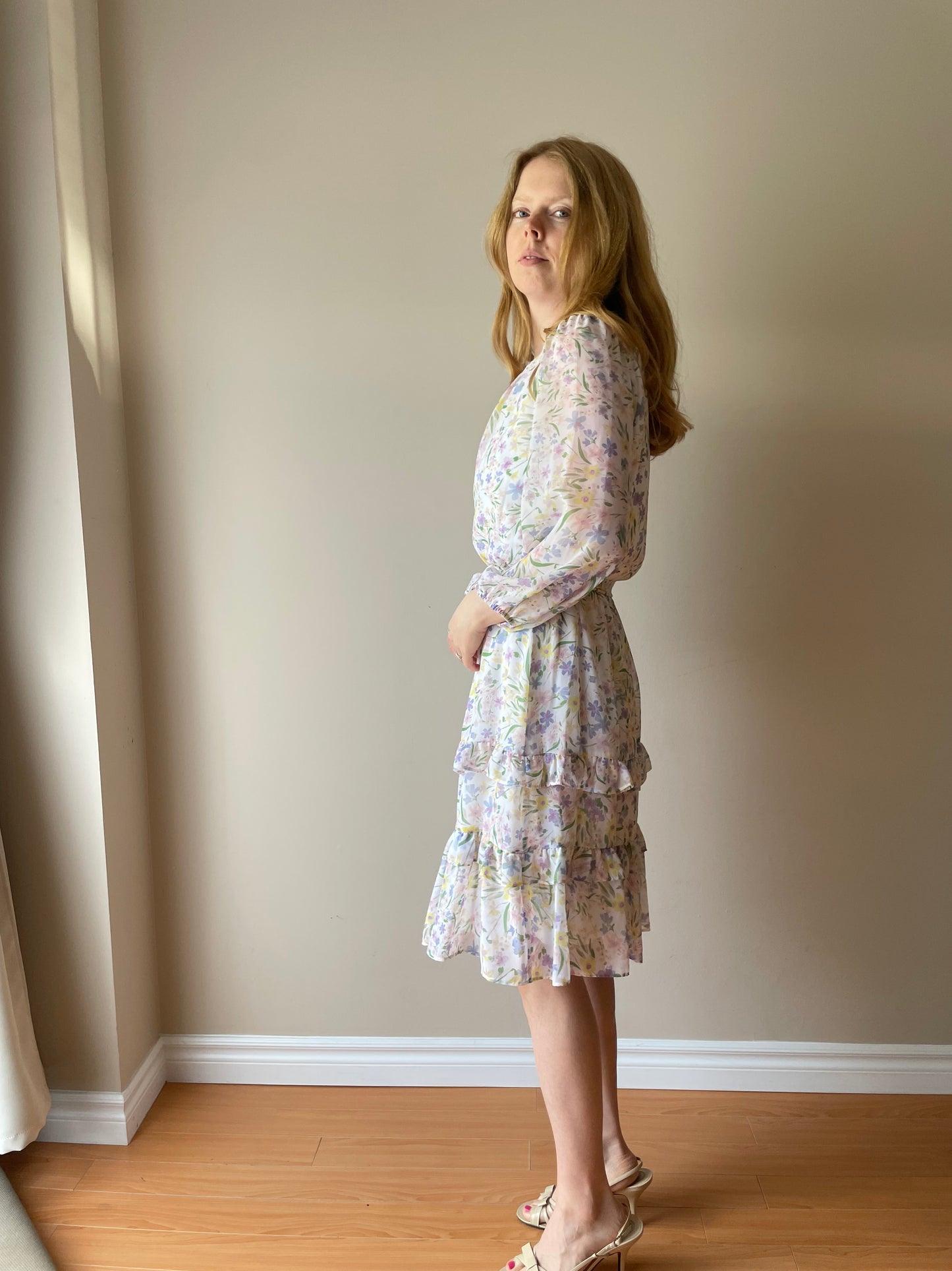 Calvin Klein Chiffon Pastel Floral Long Sleeve Tiered Dress NWT - Small