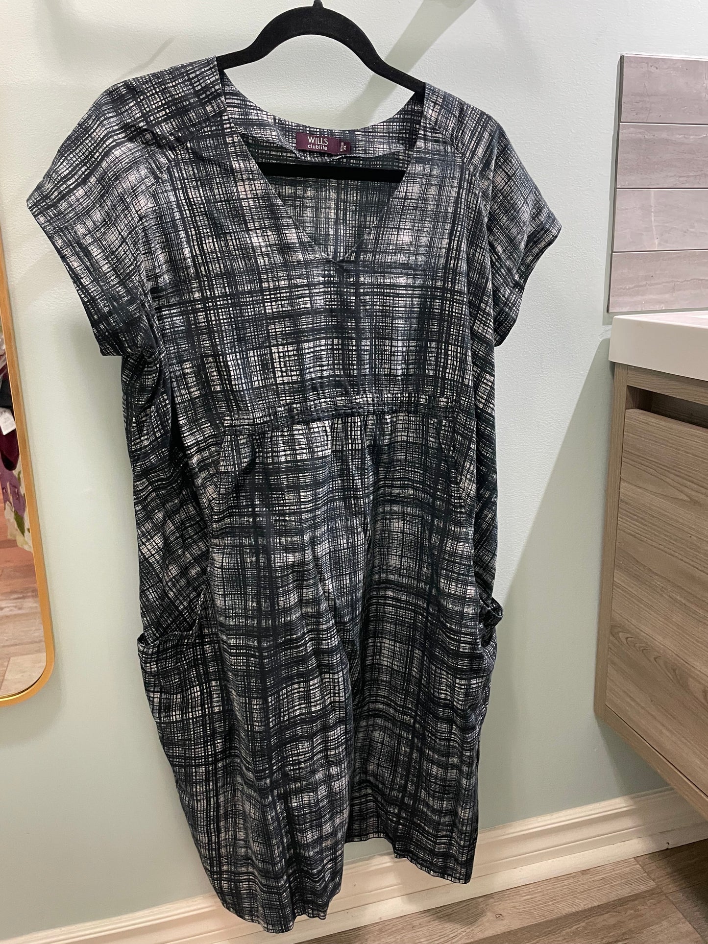 Wills Clublife Black & White Silk Cotton Pocket Tunic Dress – Size XL