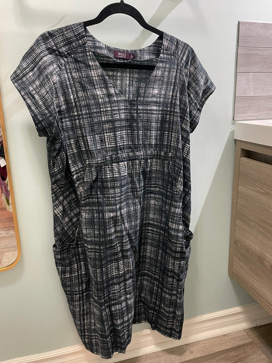 Wills Clublife Black & White Silk Cotton Pocket Tunic Dress – Size XL