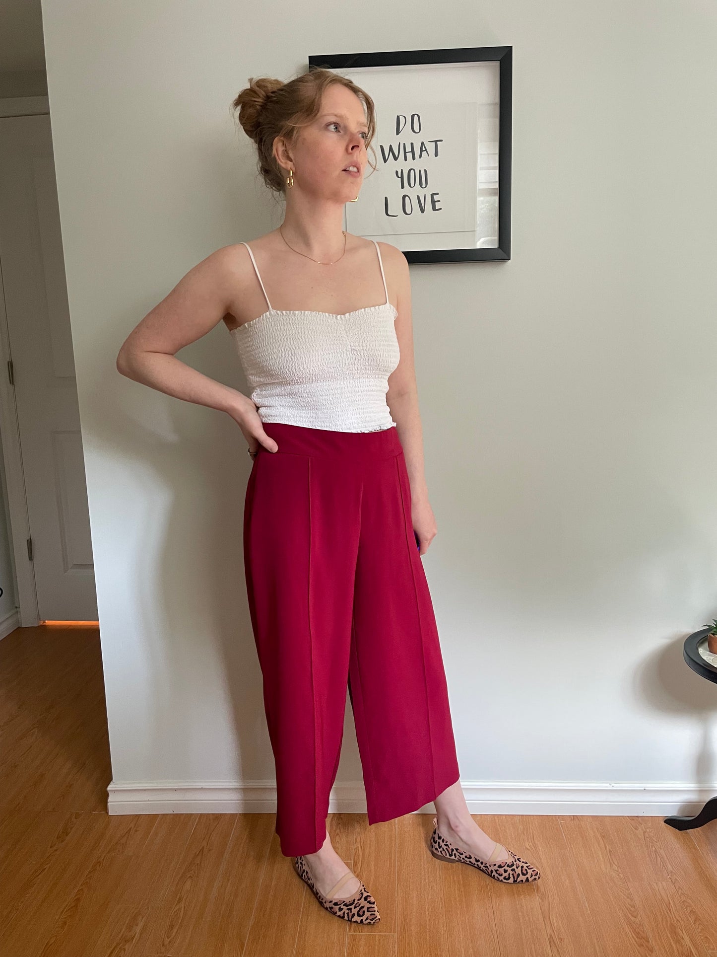 Cleo Red Cropped Pull-On Trousers – Medium