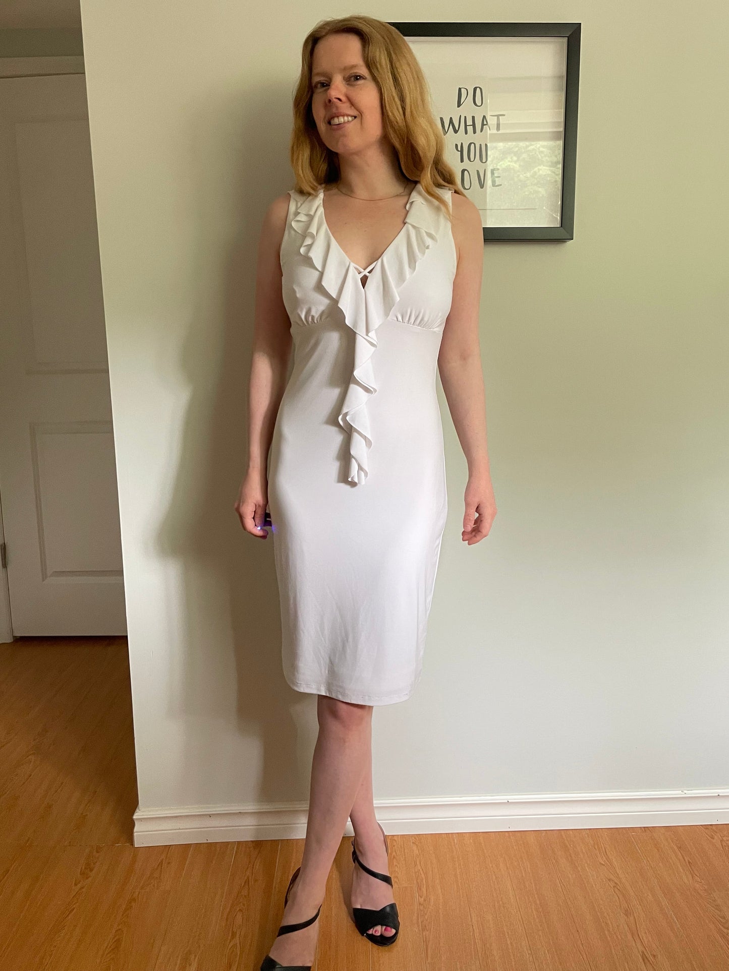 Frank Lyman Design White Ruffle Sheath Dress - S/M