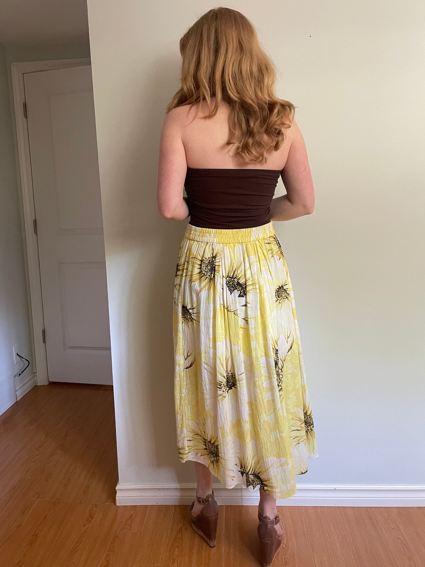 H&M Yellow Sunflower Print Cotton Midi Skirt - Medium