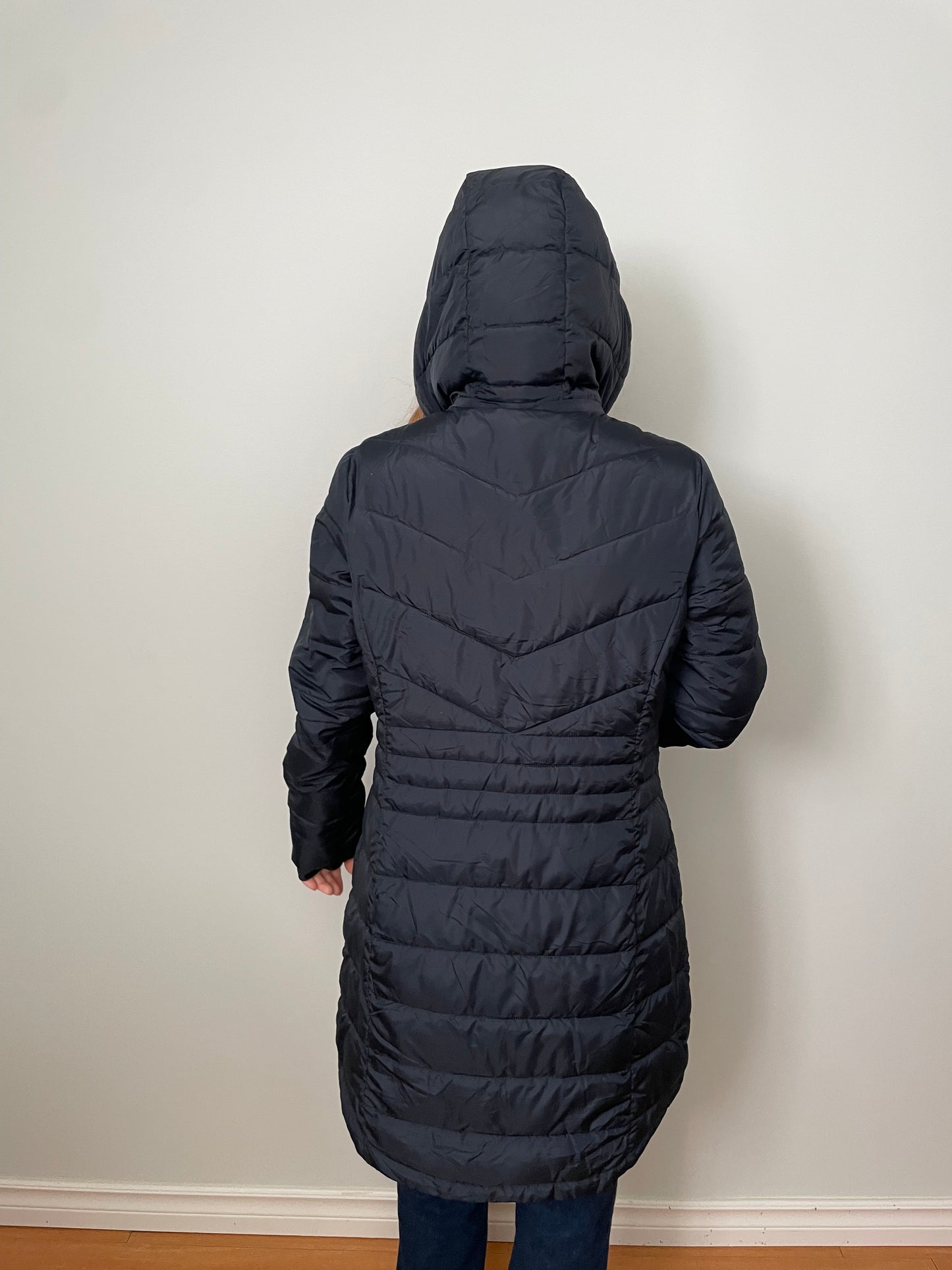 Lole Black Lightweight Hooded Puffer Coat – Large