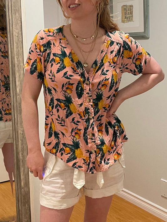 C&C California Peach Pink Tropical Fruit Button-Up Blouse – Small