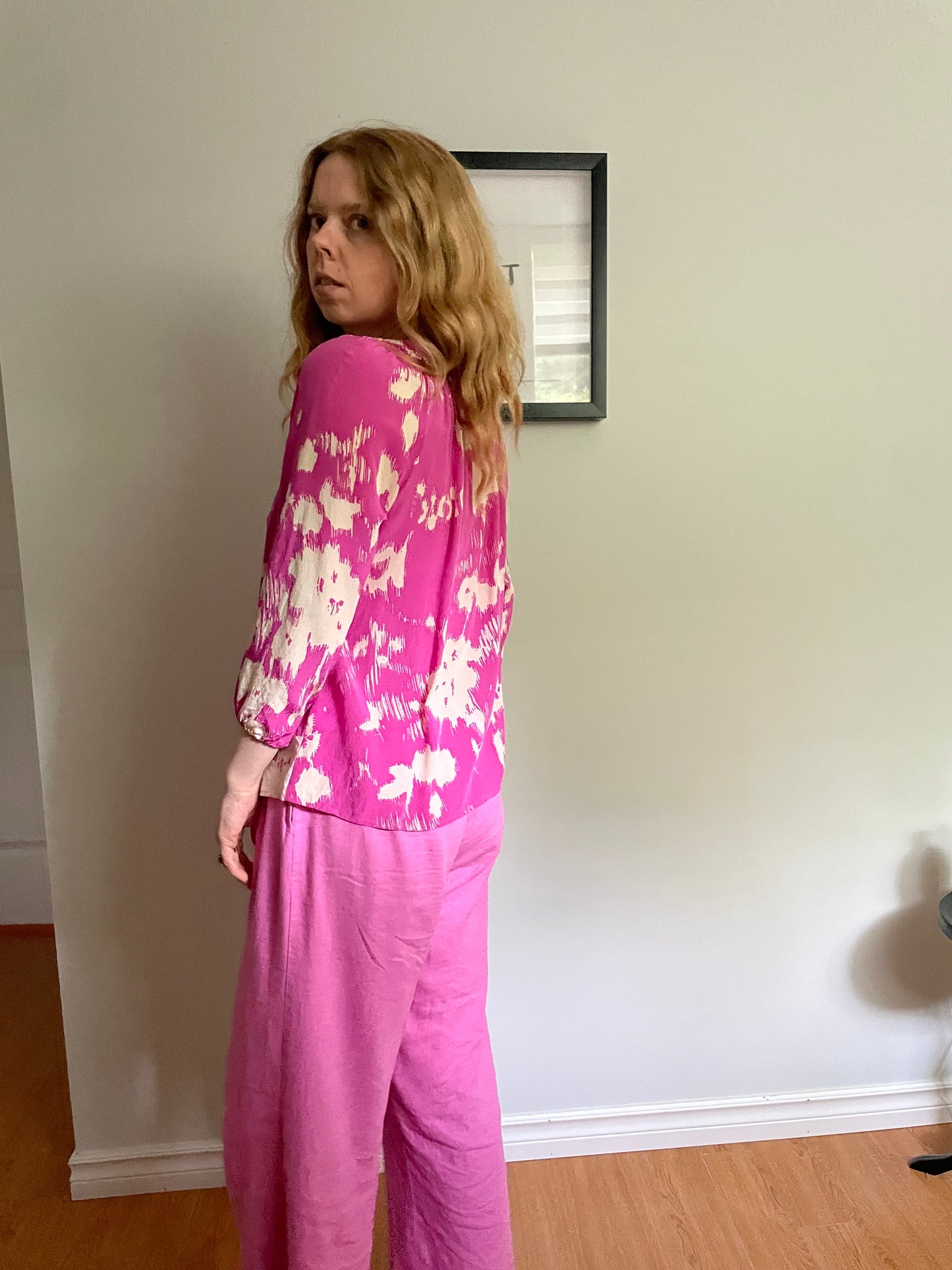 Yumi Kim – Fuchsia & Cream Abstract Print Silk Blouse – XS/S