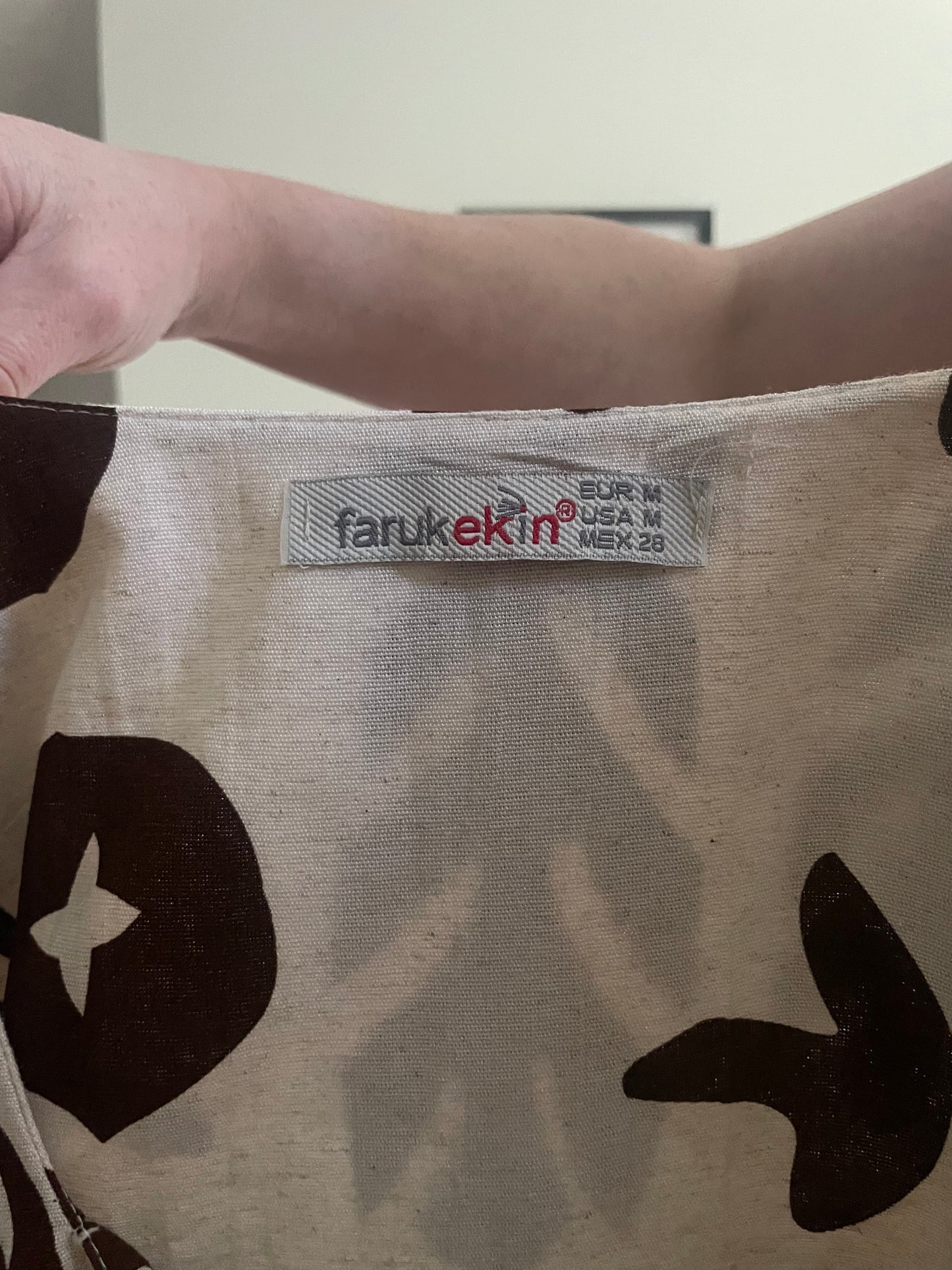 farukEkin Cream & Brown Graphic Linen Cropped Tank Top - EU 38/M