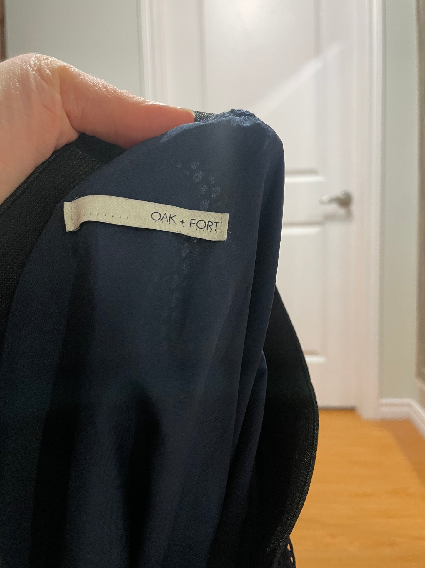 OAK + FORT – Navy Mesh A-Line Midi Skirt – Fits XS/S