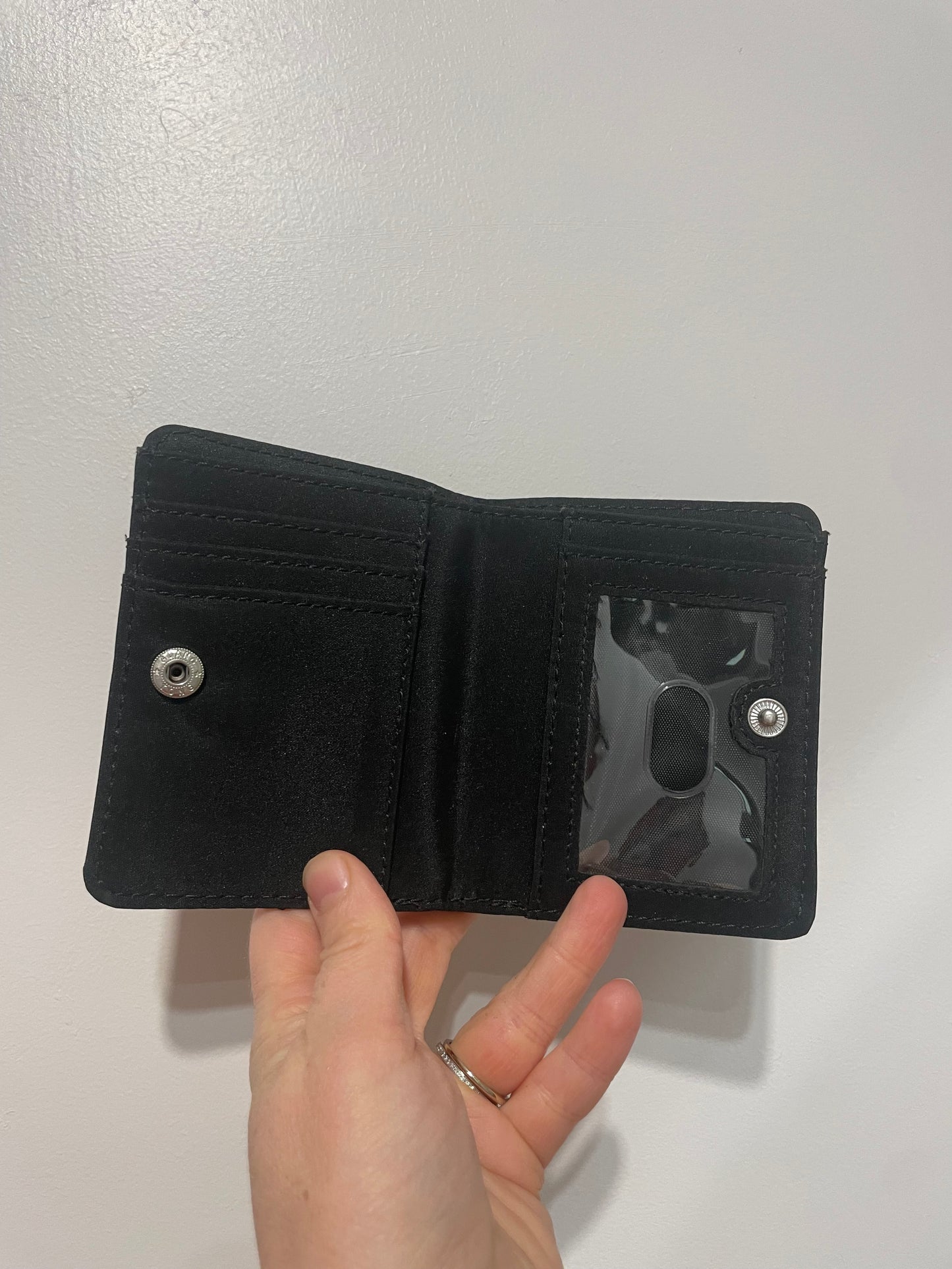 Safe Keeper – Teal Compact Wallet