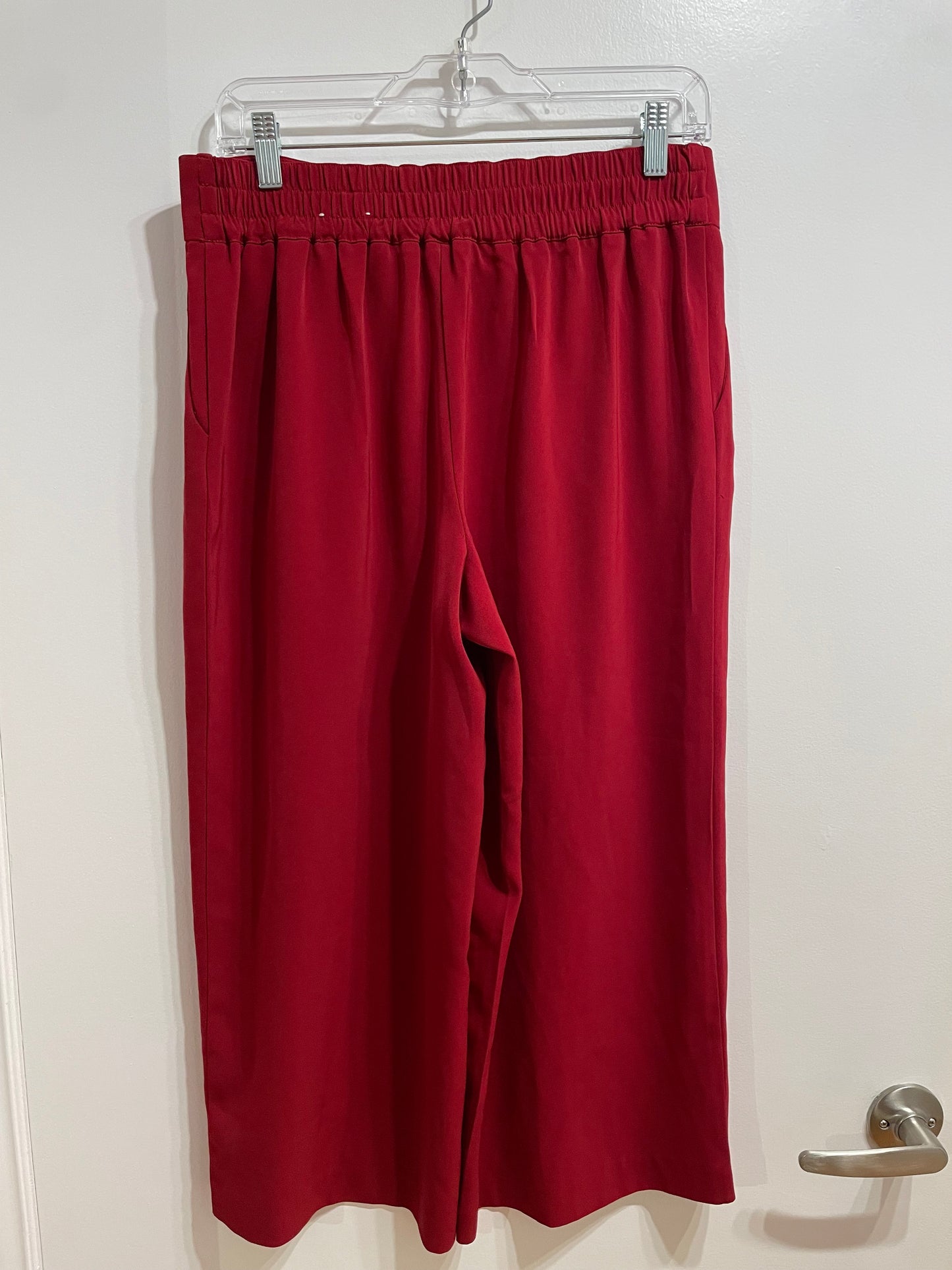 Cleo Deep Red Cropped Pull-On Trousers – Medium