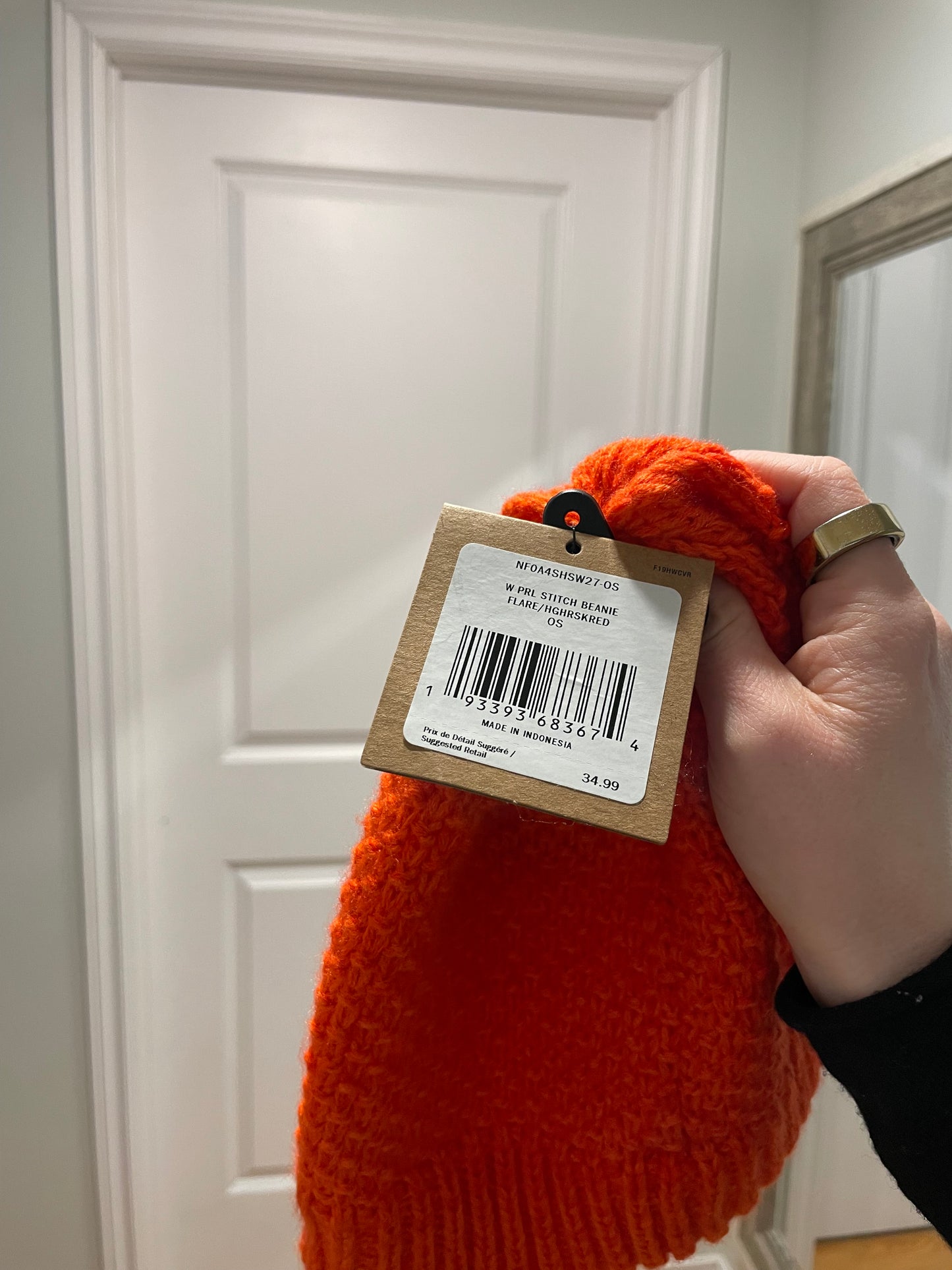 The North Face Bright Orange Chunky Knit Beanie NWT – One Size