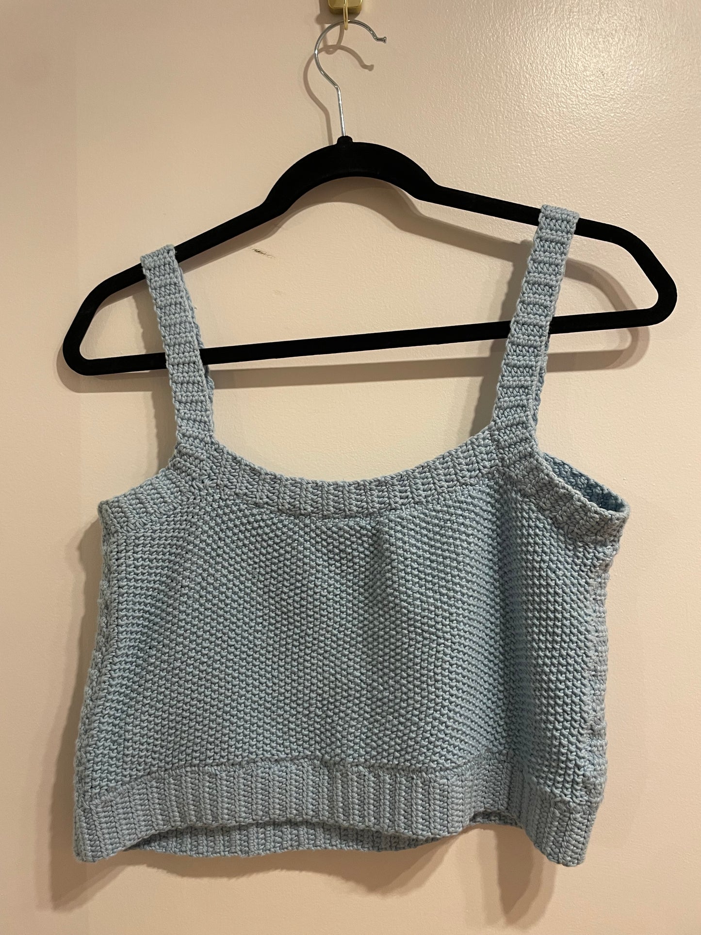 Handmade Powder Blue Knit Cropped Tank Top – M/L