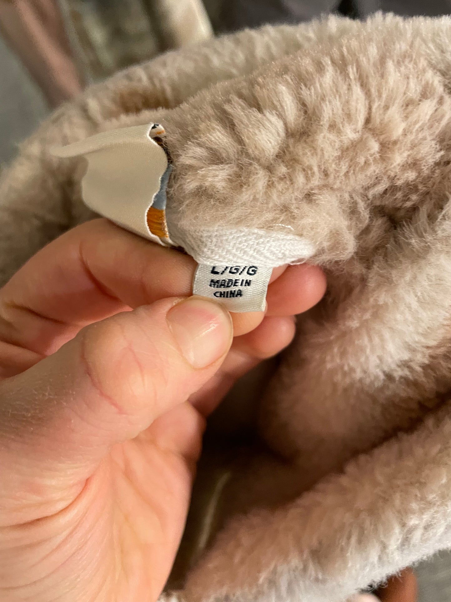 Mountain and Isles Cream & Taupe Faux Fur Half-Zip Pullover – L/XL