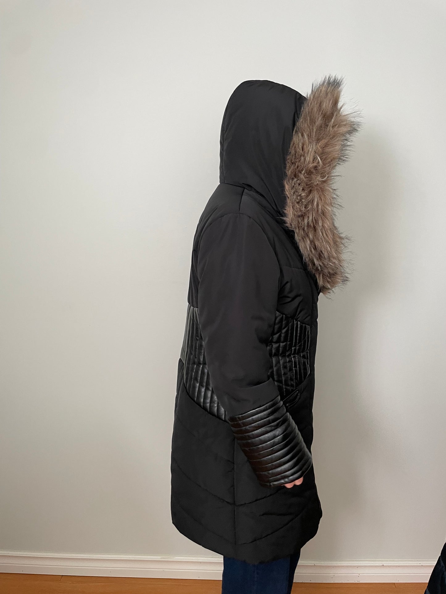 Northside Black Quilted Faux-Fur Hooded Winter Coat – Size 14