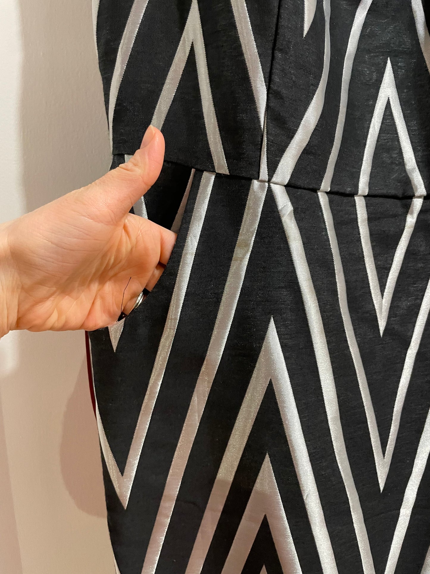 Nine West Black & Silver Chevron Sheath Dress with Red Belt – Size 14