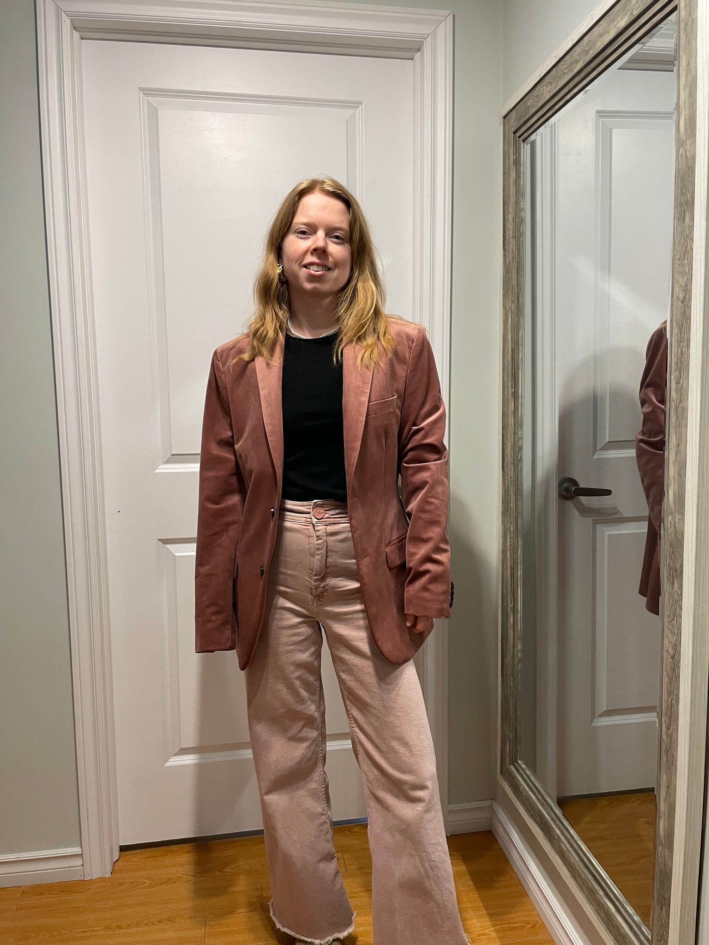 RW&CO Dusty Rose Velvet Slim-Fit Blazer – Medium