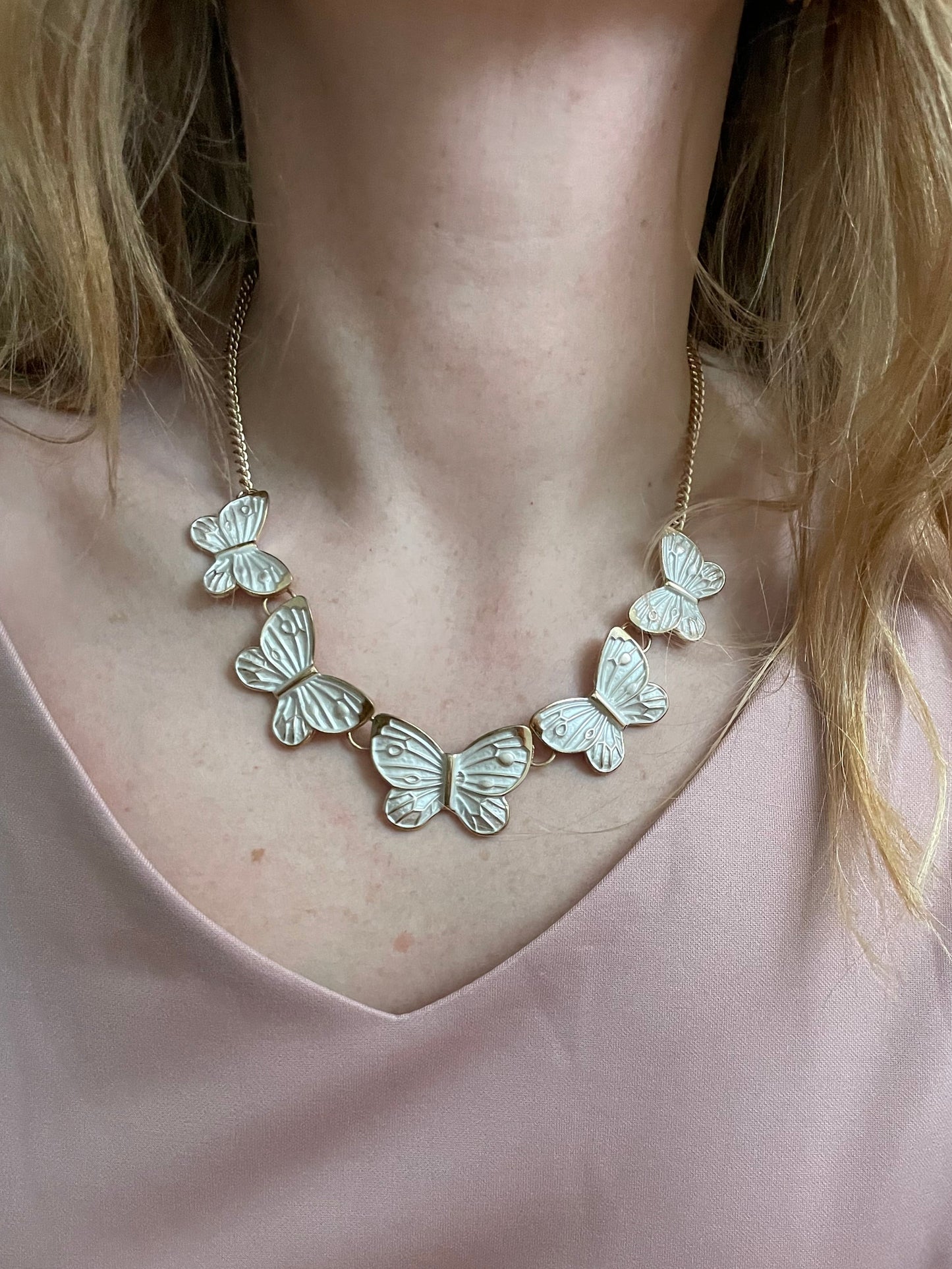 White Butterfly Statement Necklace - Gold-Tone Chain & Mother-of-Pearl Finish