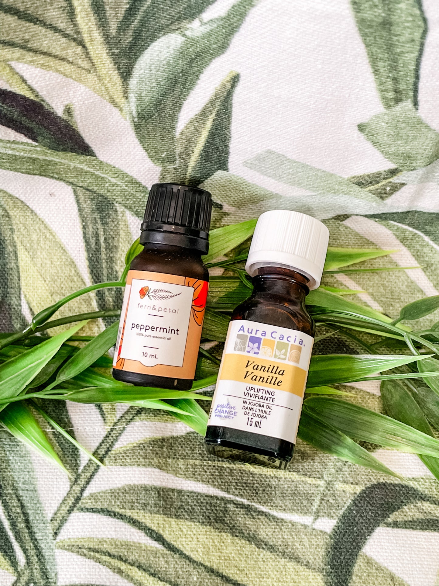 Vanilla + Peppermint Essential Oil Bundle