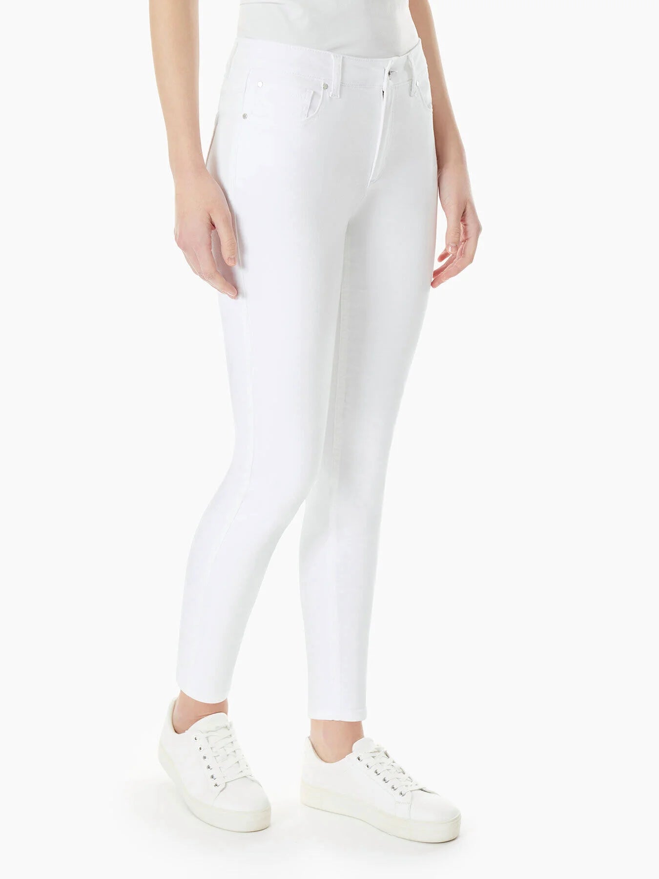 Jones New York White Classis Stretch Cotton Lyocell Skinny Jeans - Size 6