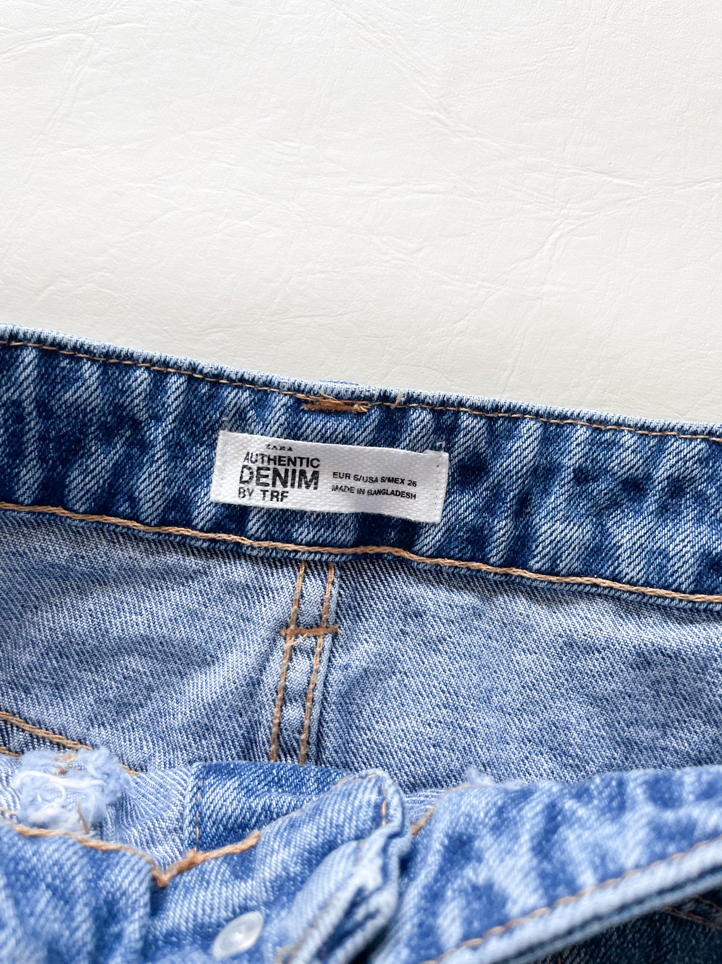 Zara Trafaluc Buttonfront Cutoff 100% Cotton Denim Skirt - Small