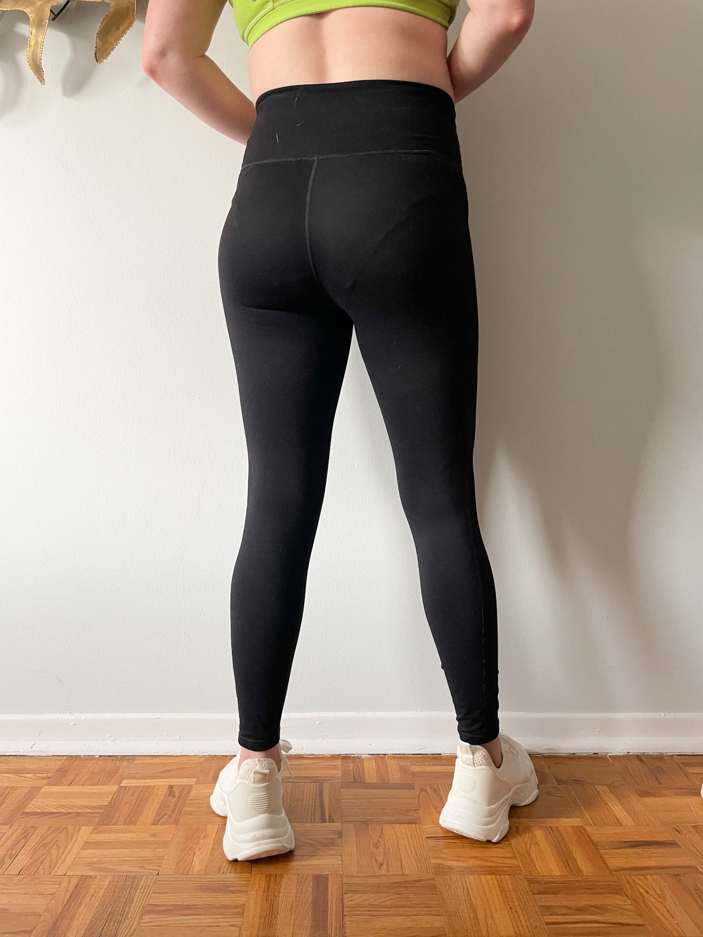 Fabletics Define PowerHold® Black High-Waisted Leggings - S/M