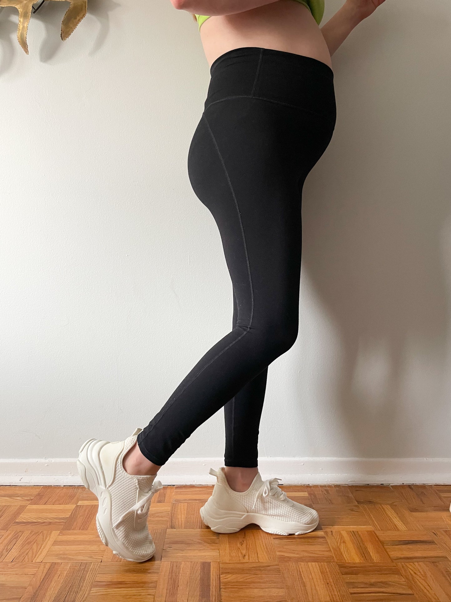 Fabletics Define PowerHold® Black High-Waisted Leggings - S/M