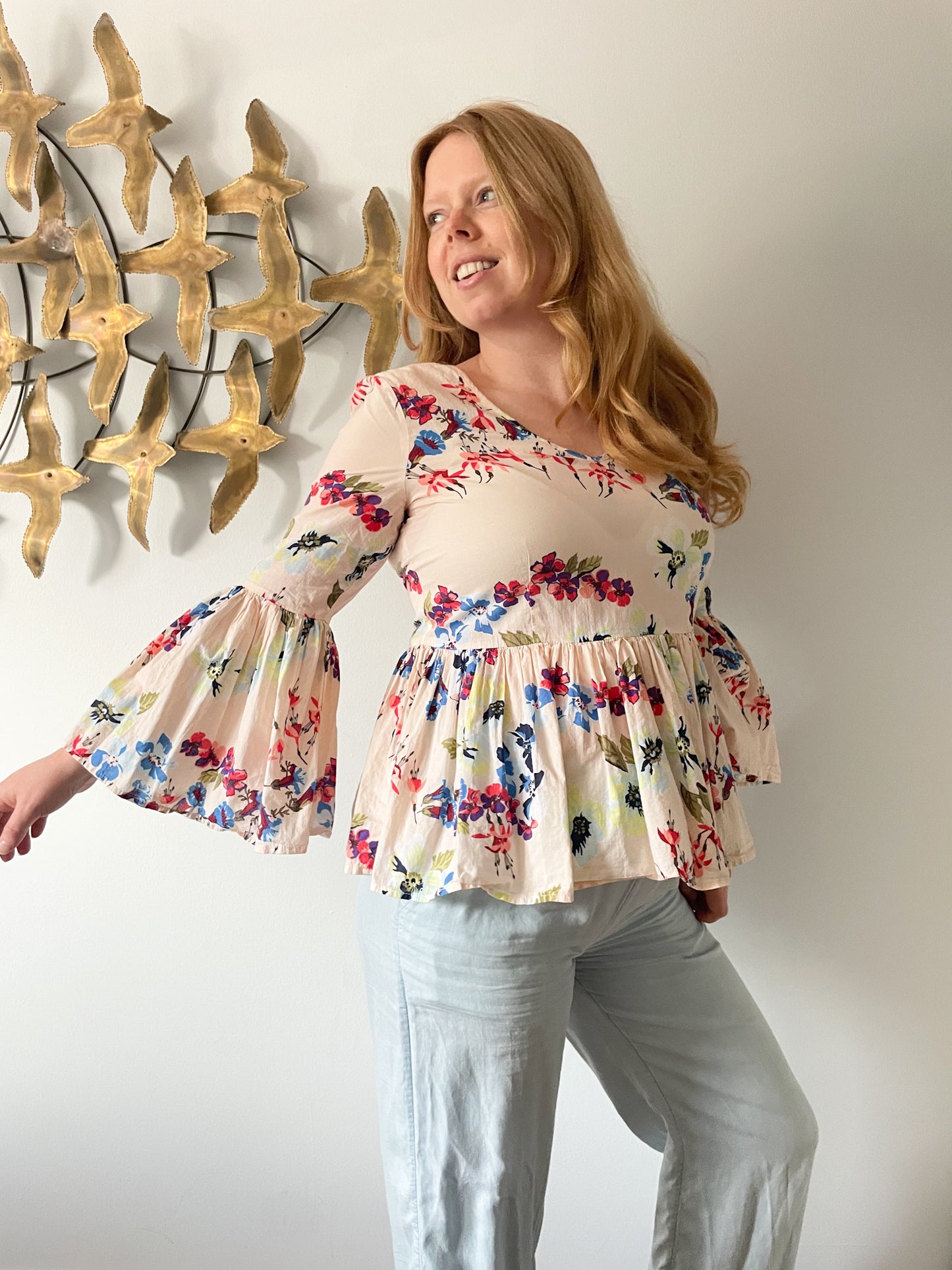 Jane & Delancey Blush Floral 100% Cotton Bell Sleeve Babydoll Peplum Ruffle Top - S/M