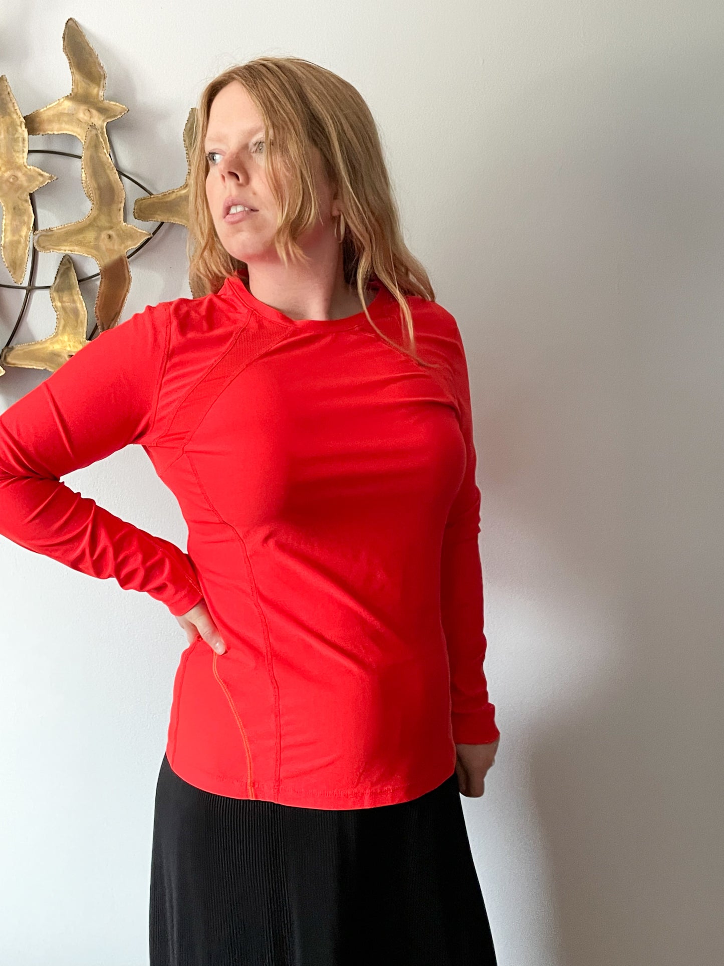 Running Room Red Fit Wear Long Sleeve Reflective Workout Top - Large