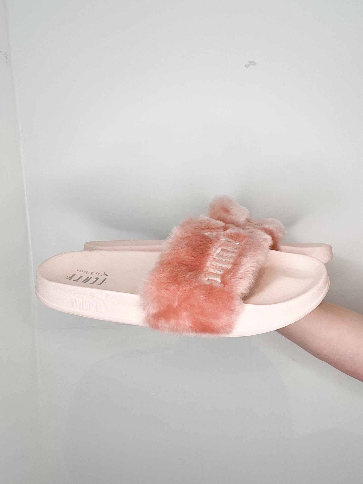 Fenty X Puma Light Pink Fuzzy Slide Shoes - Size 9