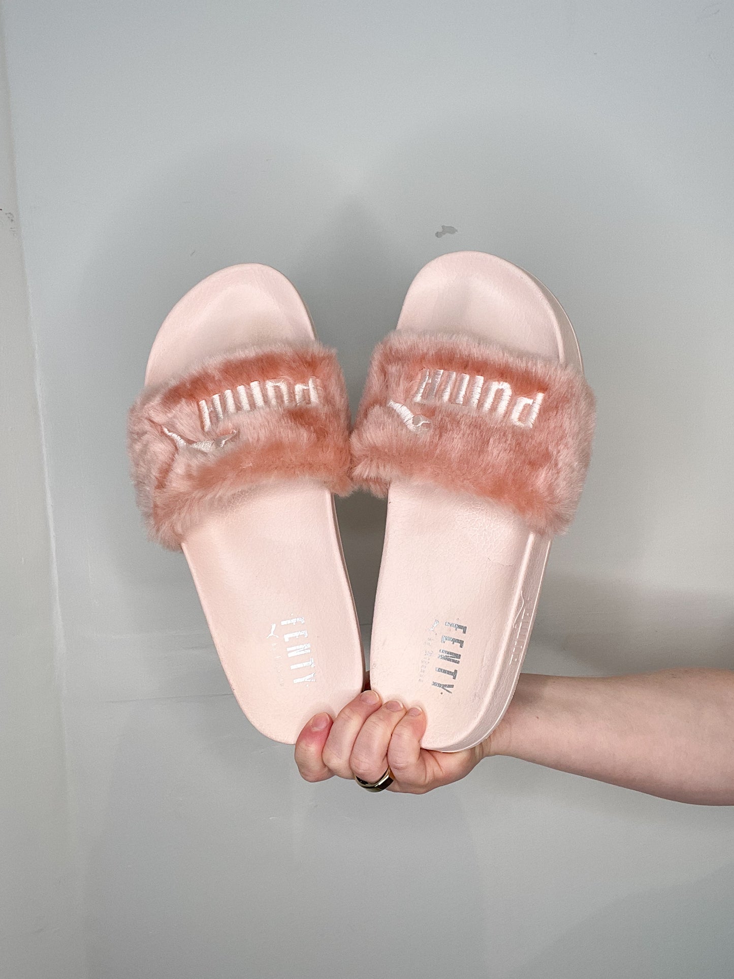 Fenty X Puma Light Pink Fuzzy Slide Shoes - Size 9