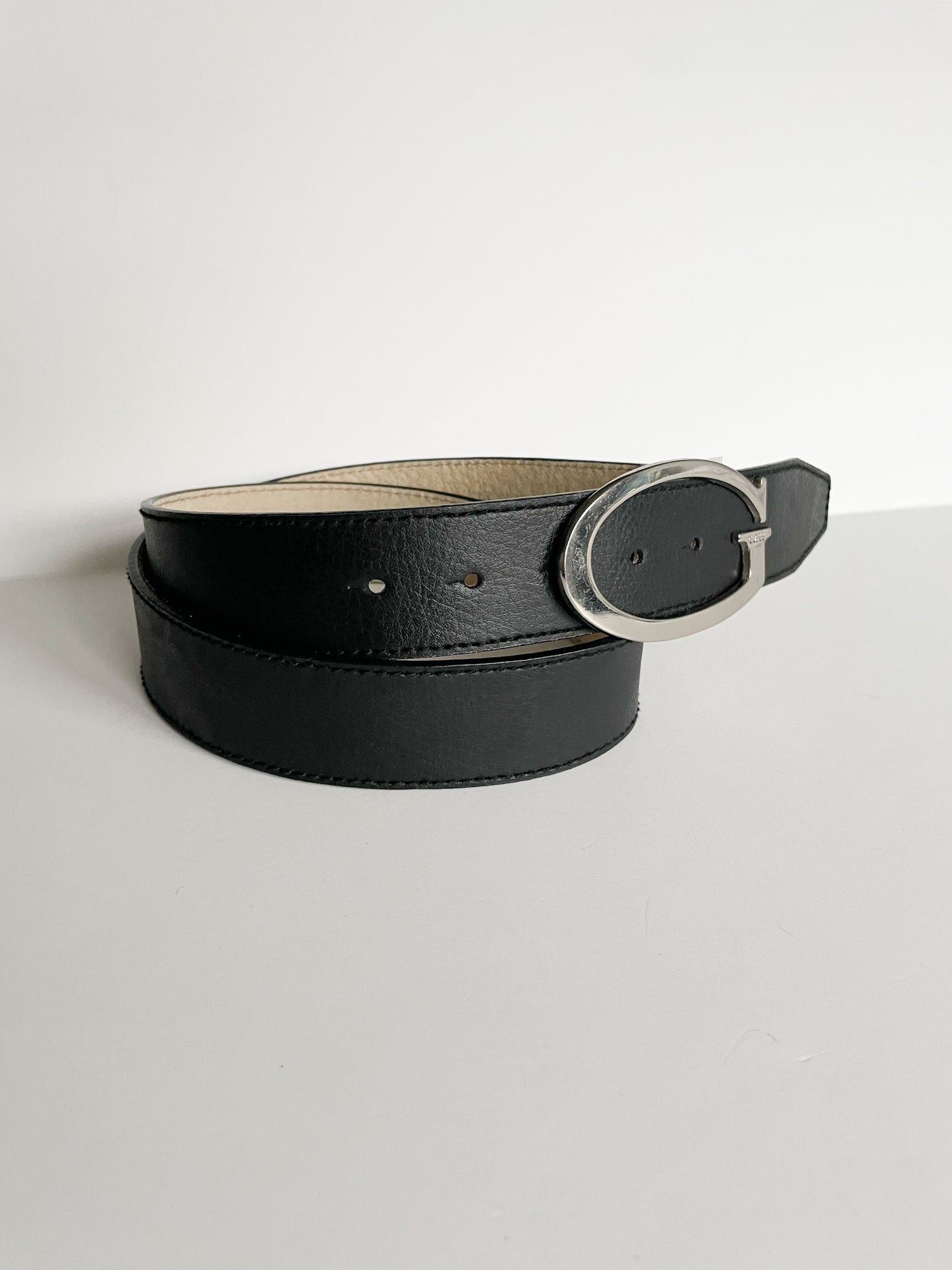 GUESS Black Genuine Leather Belt - Medium