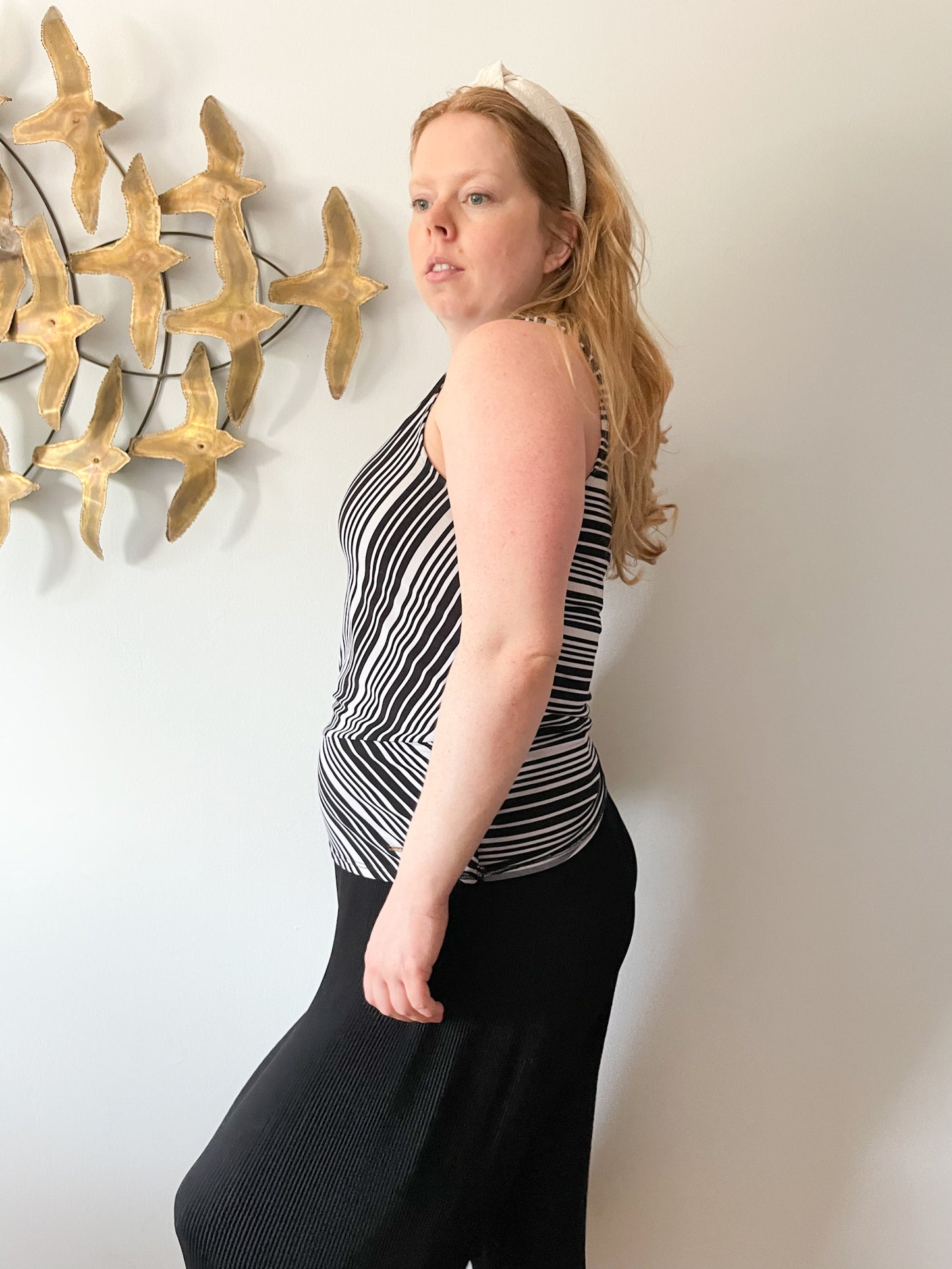 Anne Klein Black White Stripe Gathered Hem Sleeveless Top - Medium