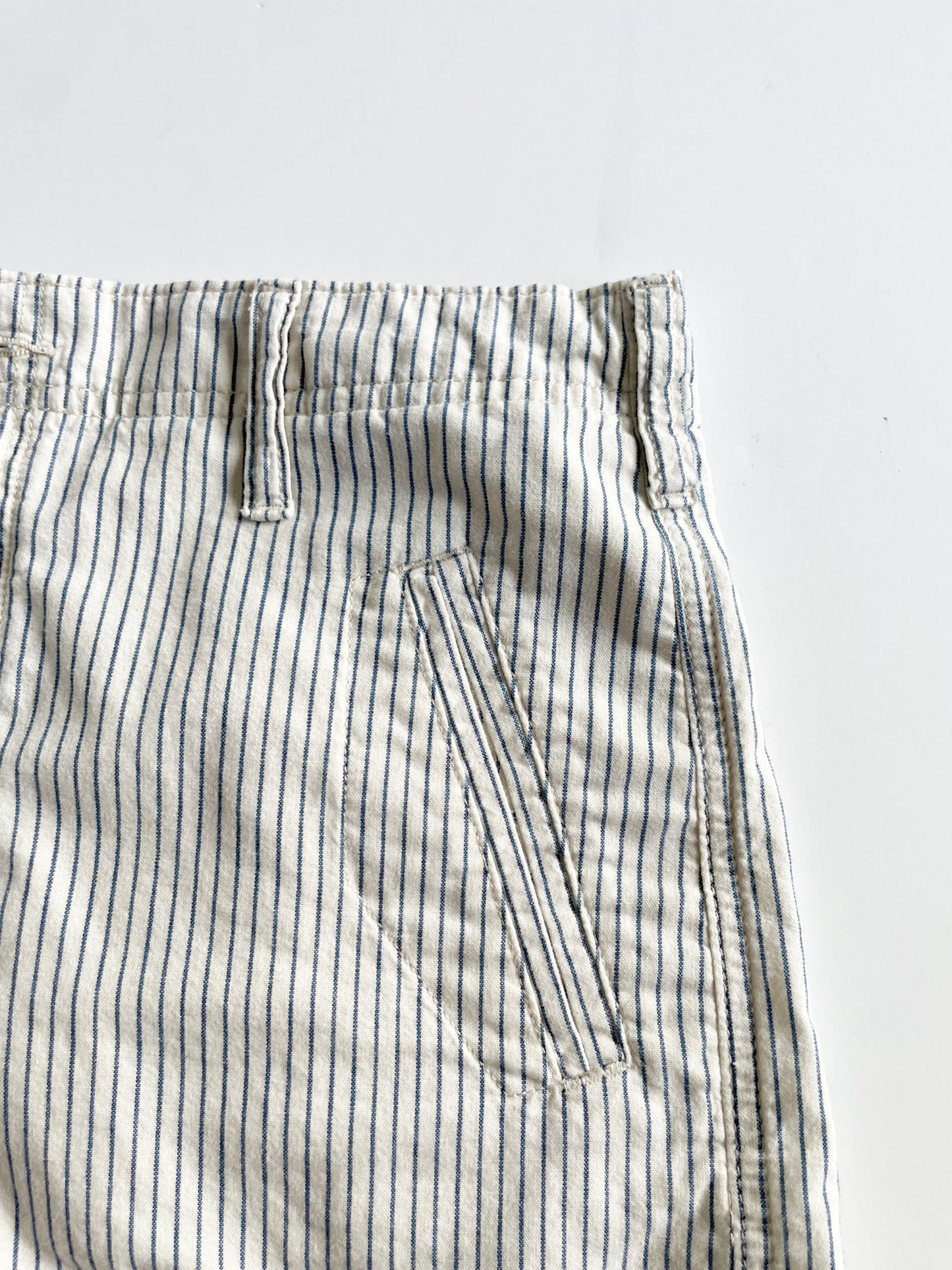 American Eagle Cream Blue Pinstripe 100% Cotton High Rise Shorts - Size 8