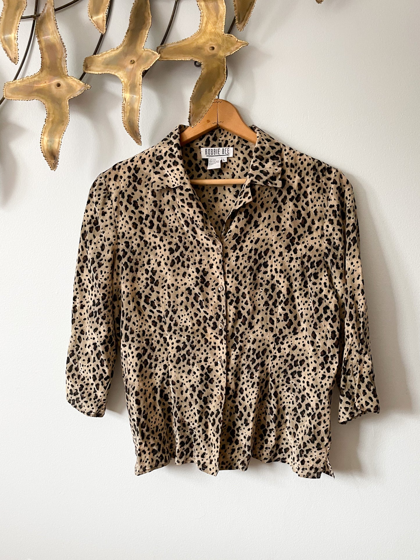 Vintage Robbie Bee Leopard Print 3/4 Sleeve 100% Silk Button Down Top - Large