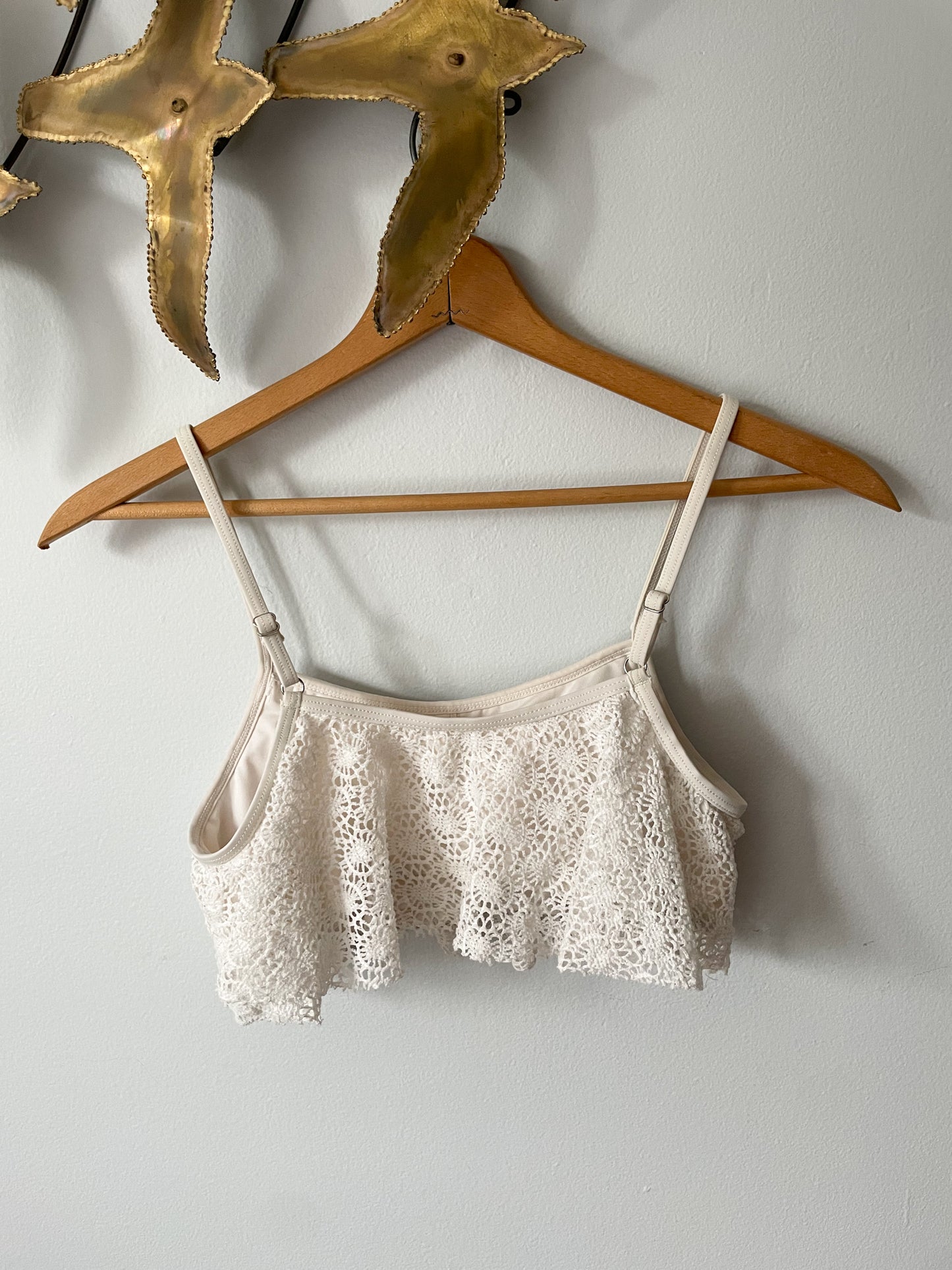 Skinny Dip Cream Crochet Lace Ruffle Swim Crop Top - Small