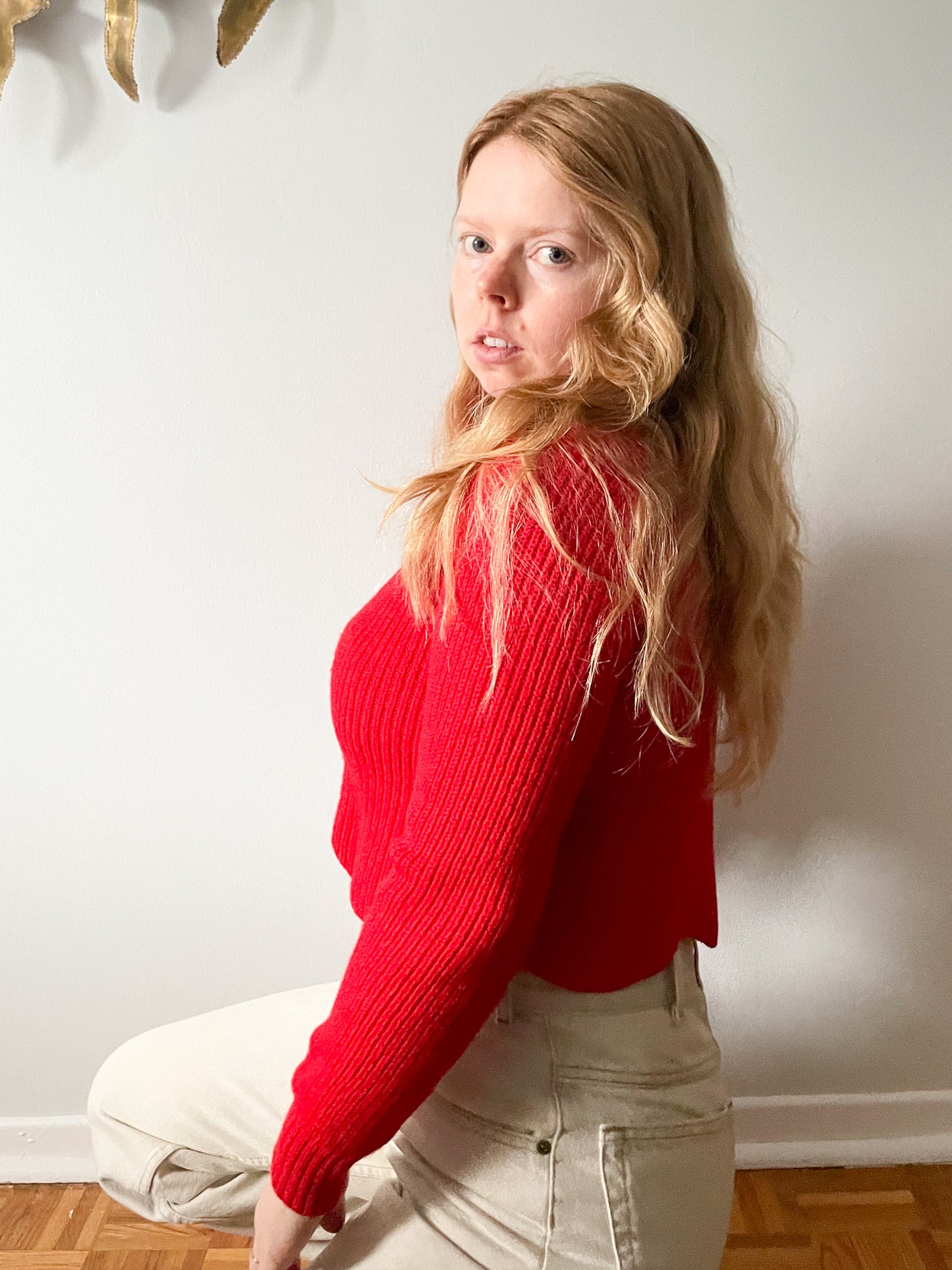 Wilfred Sardou Red Knit Scalloped Cropped 100% Wool Crew-Neck Sweater - S/M