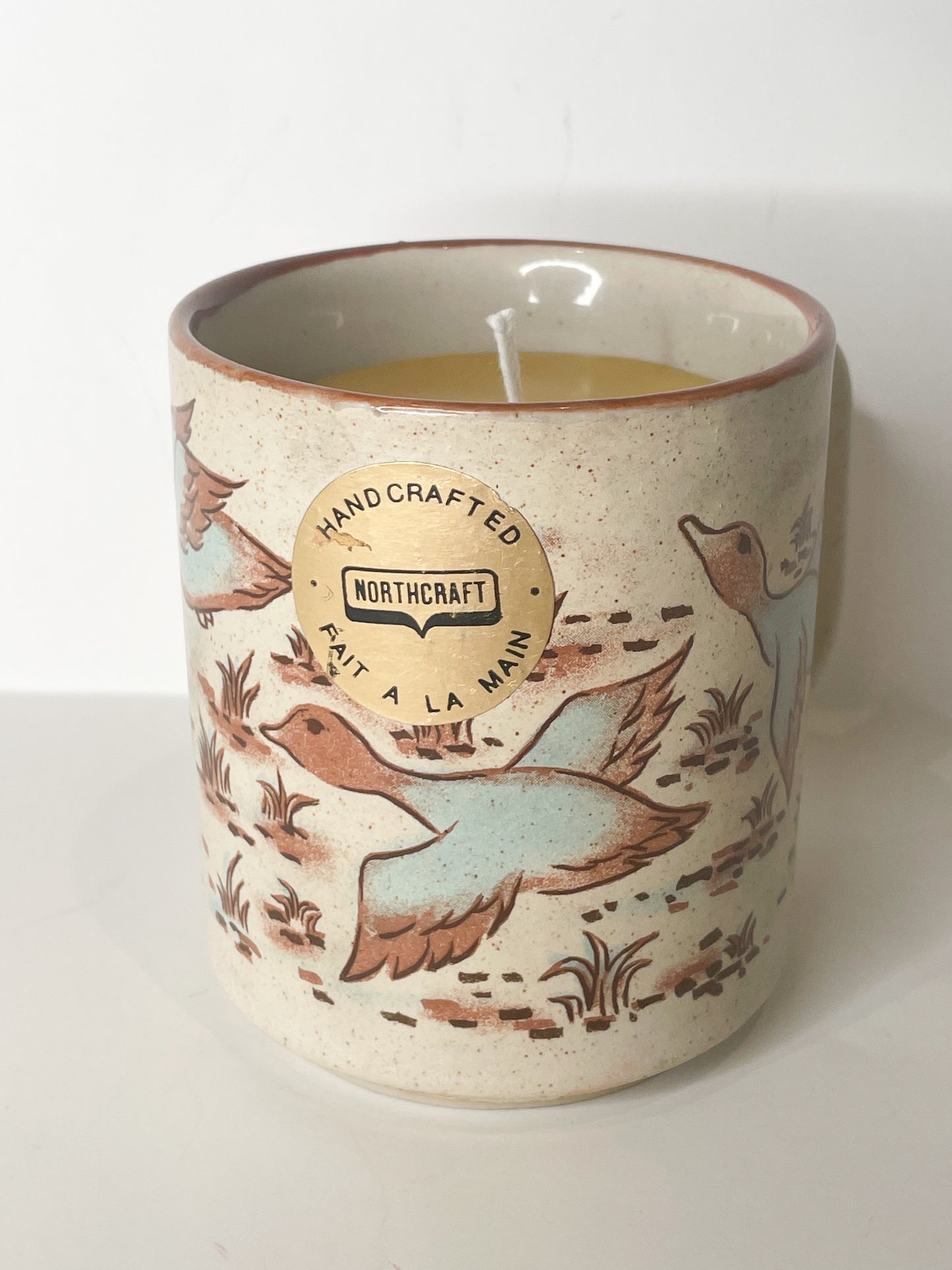 Ducks 100% Beeswax Upcycled Mug Candle - Cozy Citrus Vanilla Mint Scent