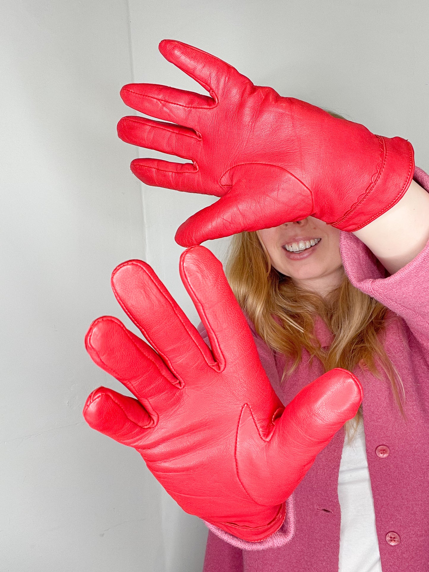 Kenneth Cole Reaction Genuine Red Leather Gloves - Size 7