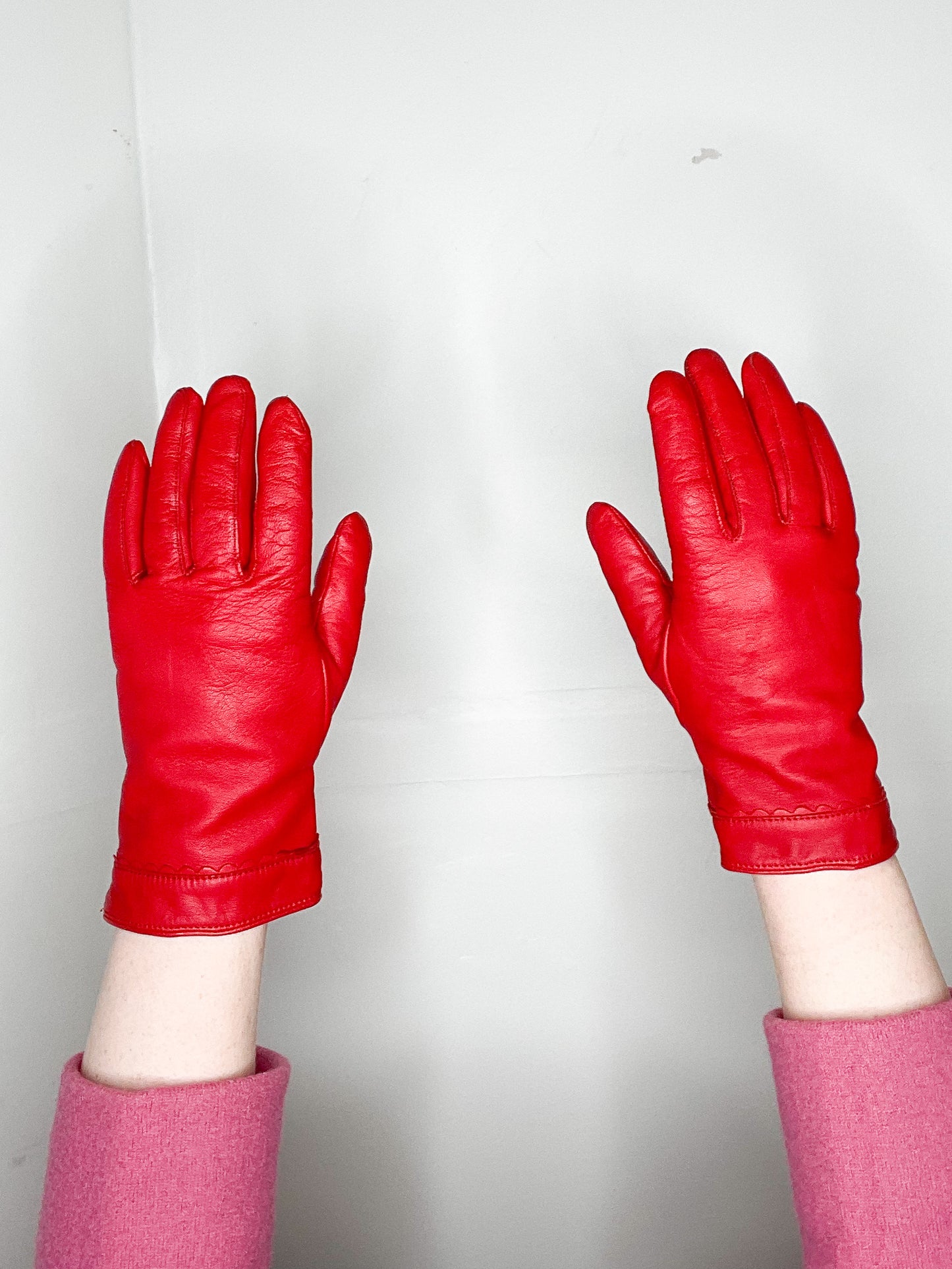 Kenneth Cole Reaction Genuine Red Leather Gloves - Size 7