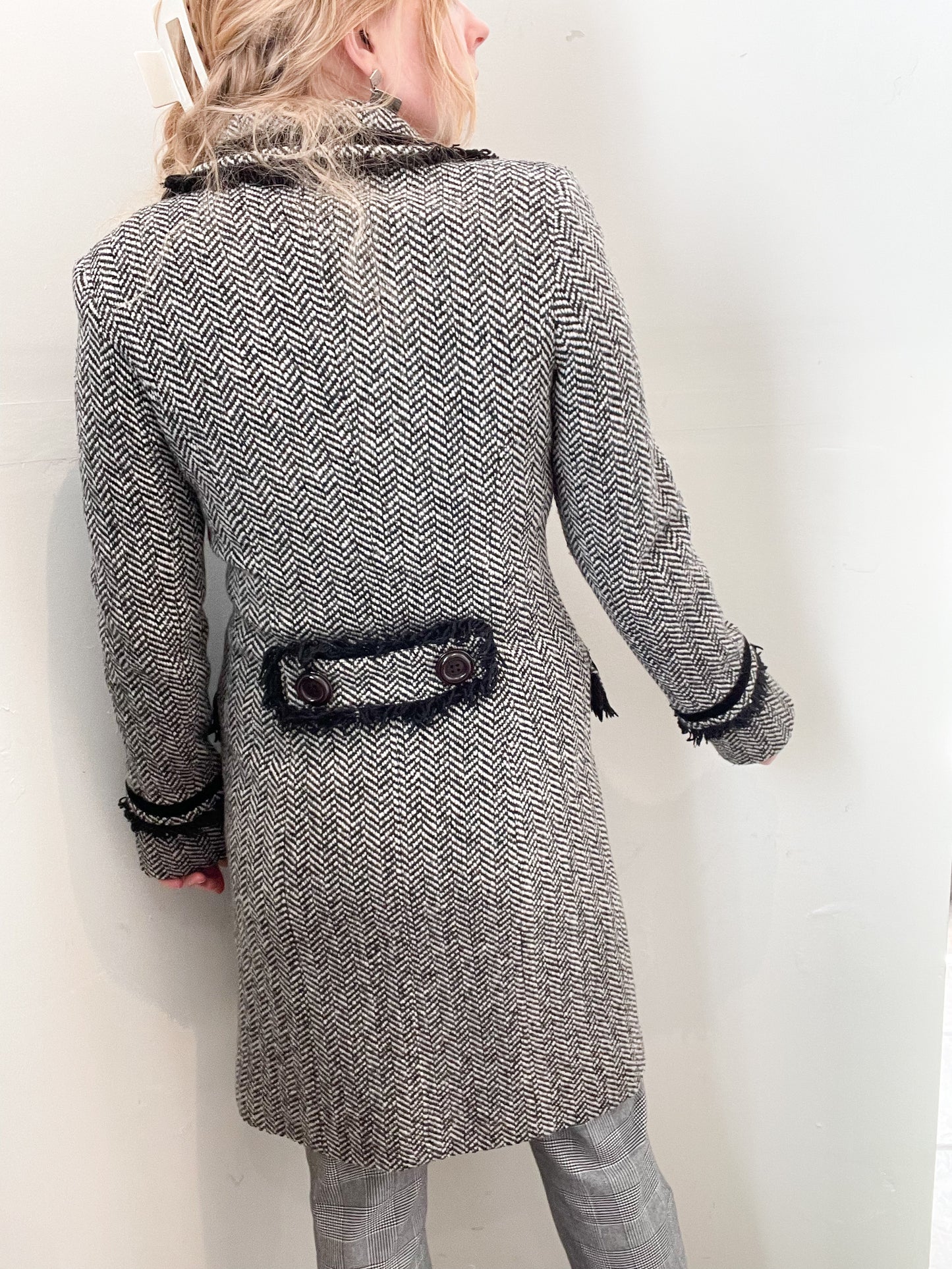 n e f Black Herringbone Wool Velvet Fringe Trimmed Long Coat - Small