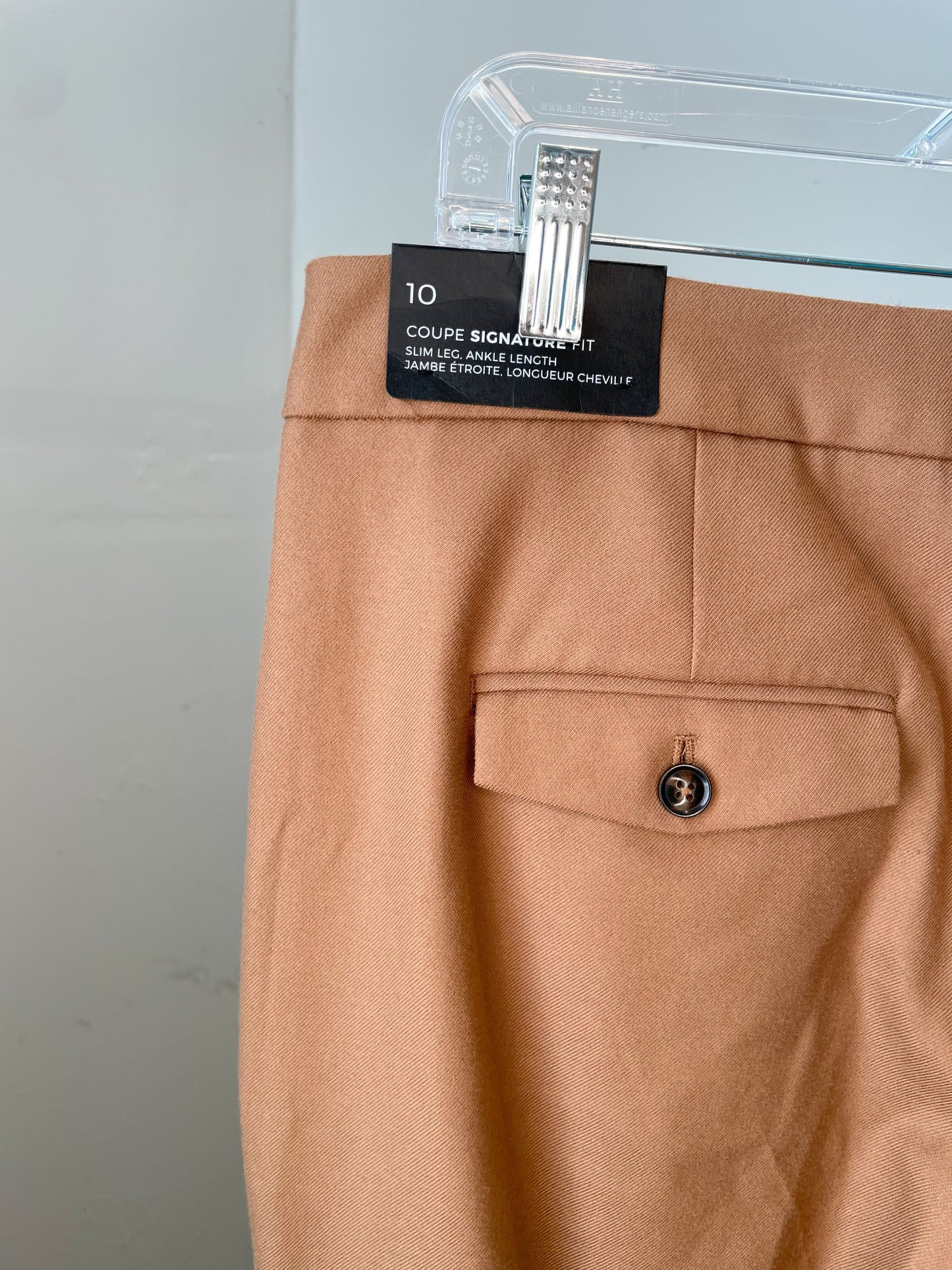 RW & Co. Camel Tailored Slim Leg Suit Ankle Trouser Pants NWT - Size 10