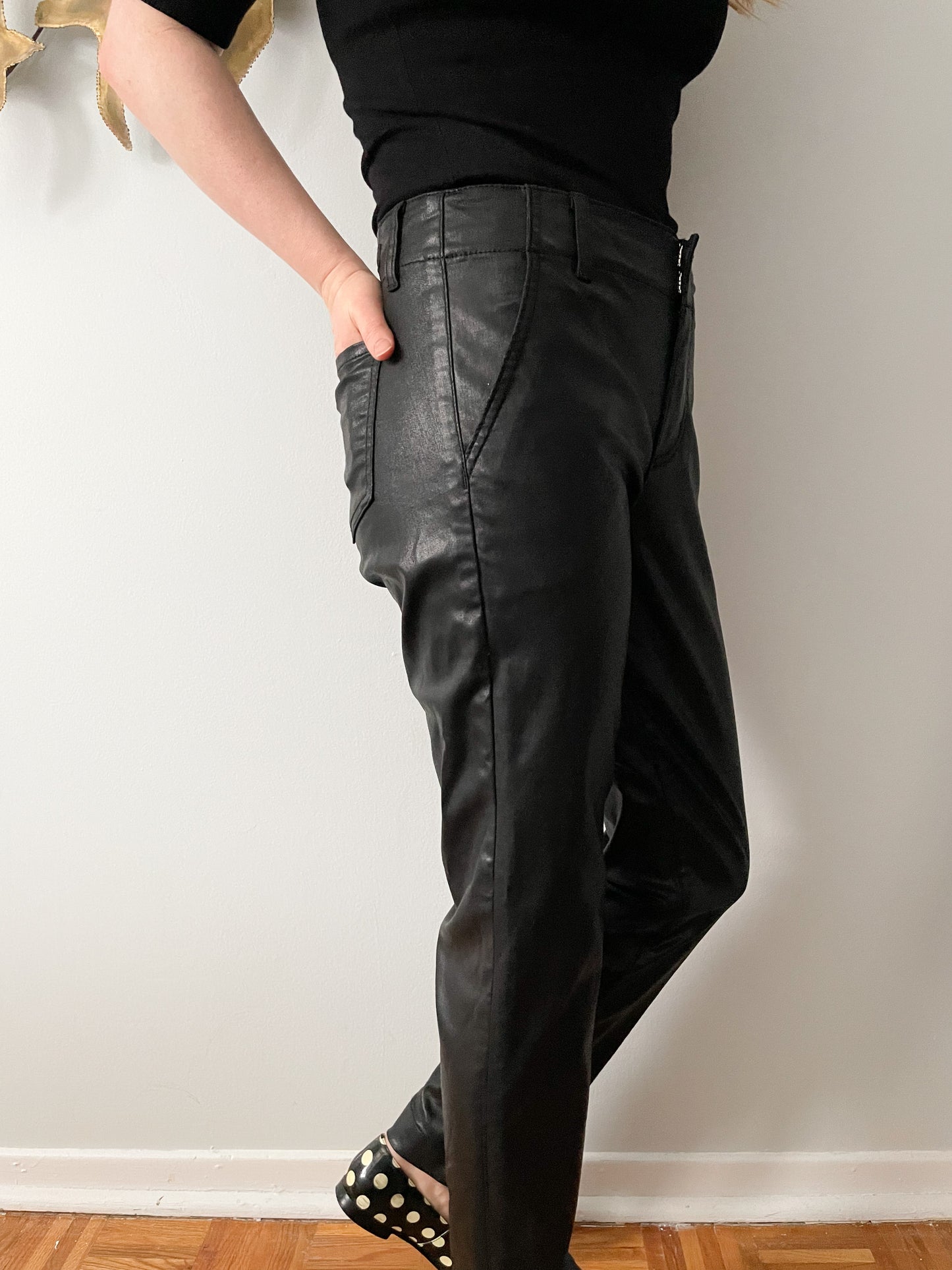 KUT Reese Black Glazed Faux Leather Look Mid Rise Ankle Straight Leg Pants - Size 8L