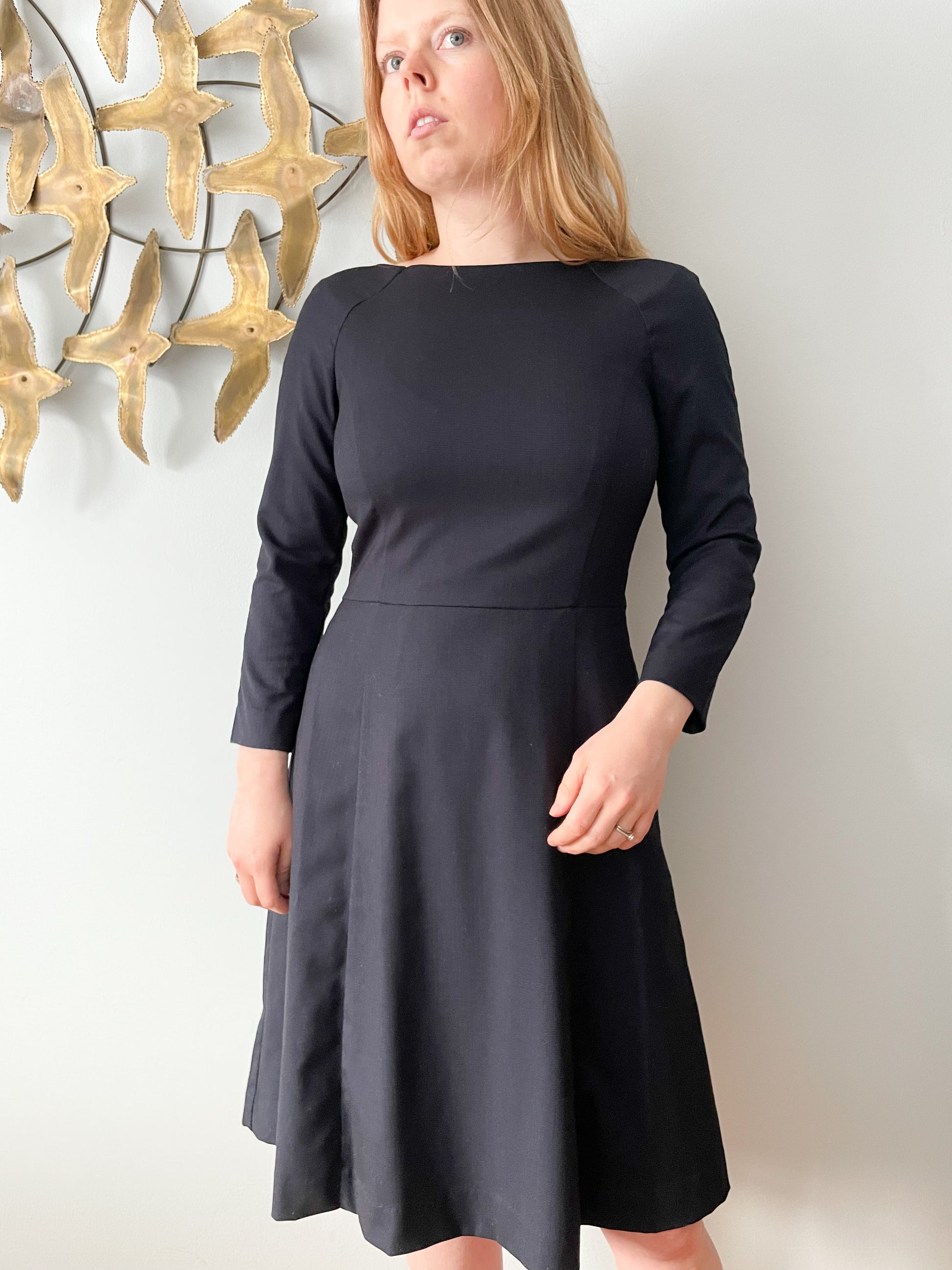 Navy Boat Neck 3/4 Sleeve Fit Flare Dress - Small Le Prix Fashion & Consulting Navy Boat Neck 3/4 Sleeve Fit Flare Dress - Small Le Prix Fashion & Consulting