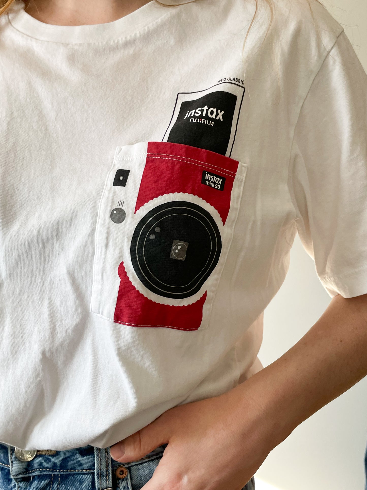 Uniqlo x Fujifilm White Graphic 100% cotton T-Shirt - XL
